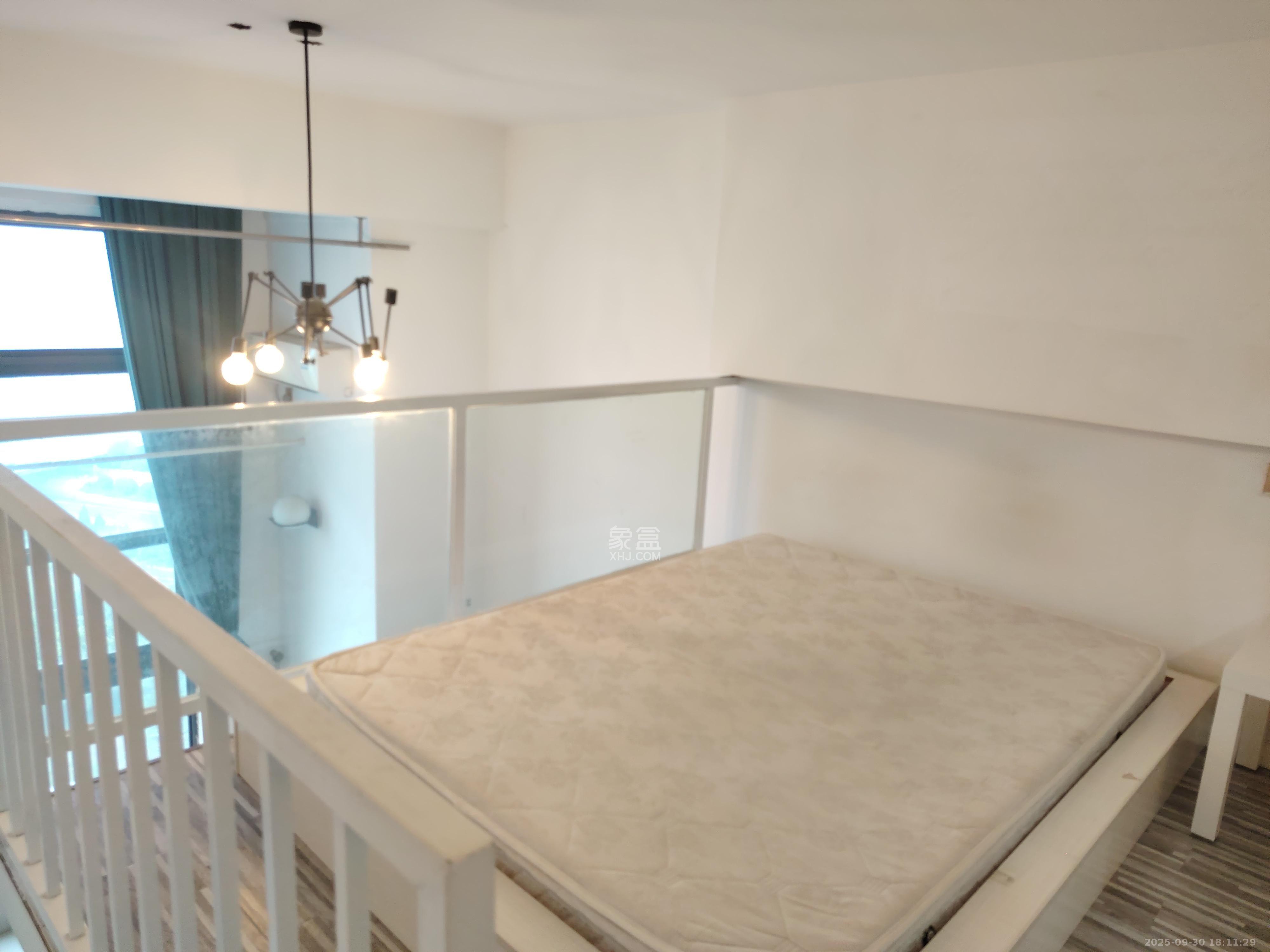 兰亭湾畔 1室1厅1卫 1600.0元/月 兰亭湾畔 1室1厅1卫 1600.0元/月室内图