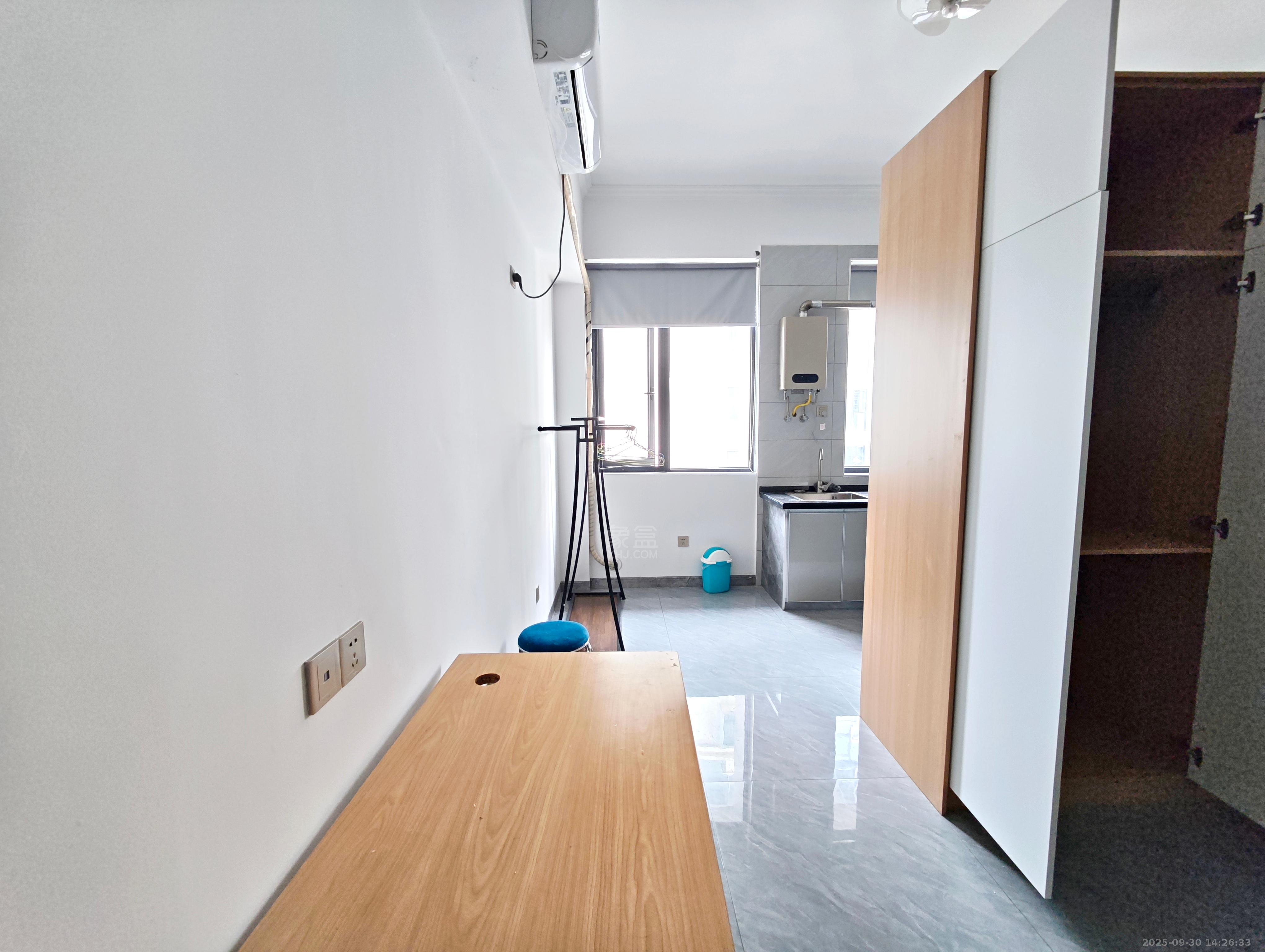 株洲锦绣江山  1室1厅1卫    1100.0元/月室内图