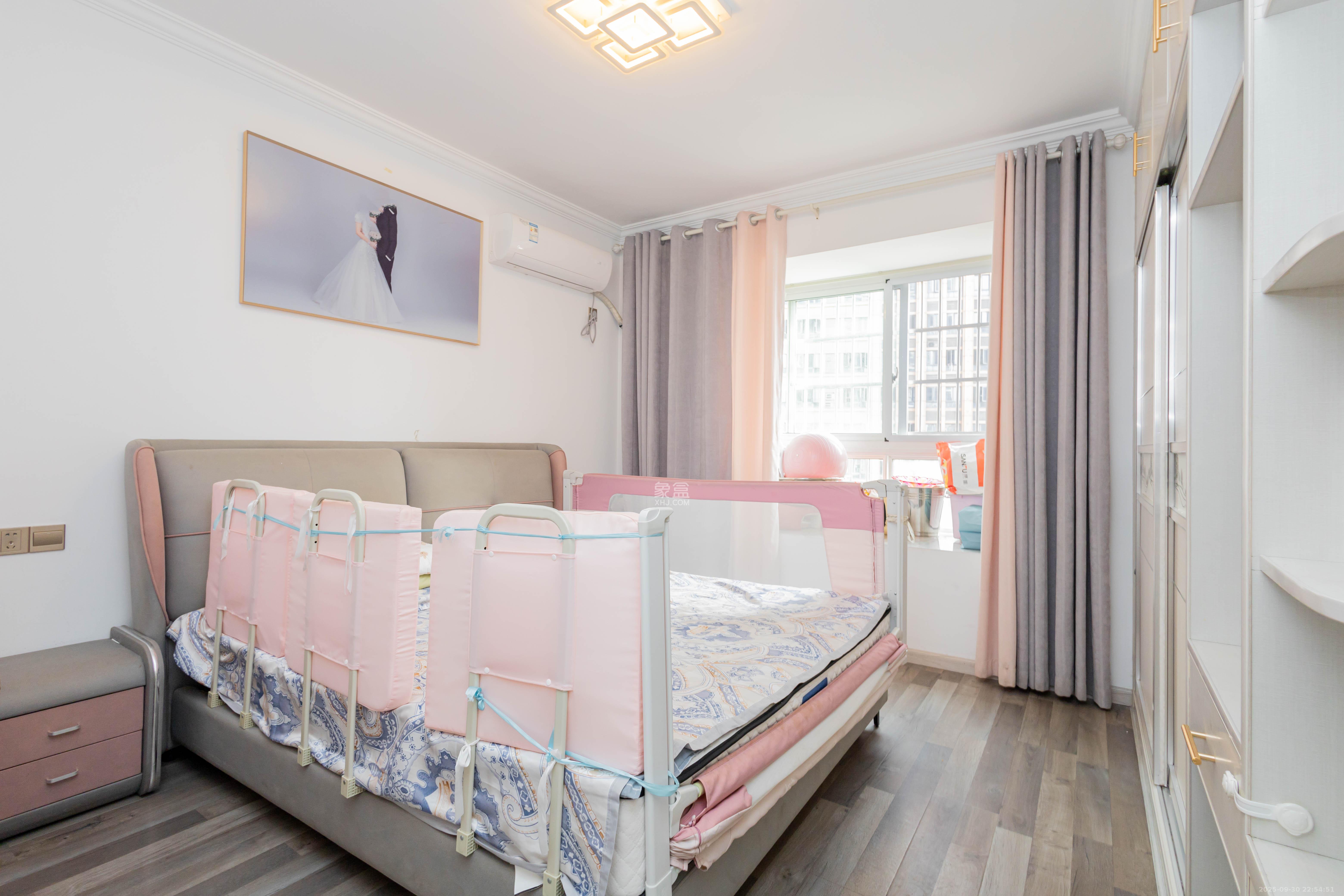 明天一城  2室2厅1卫    45.5万 明天一城  2室2厅1卫    45.5万卧室