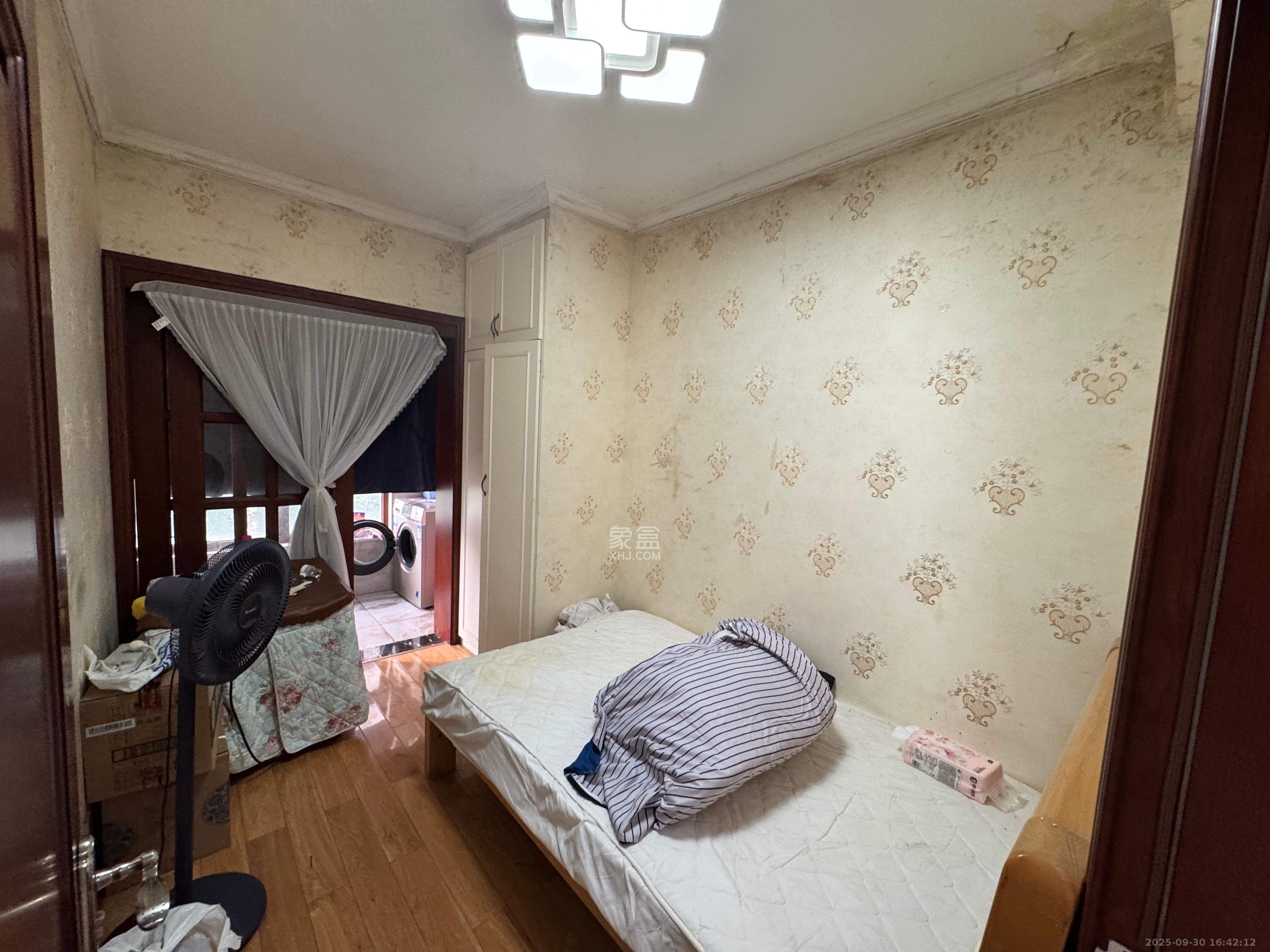 鸿基橄榄君庭  3室2厅2卫   3500.00元/月室内图