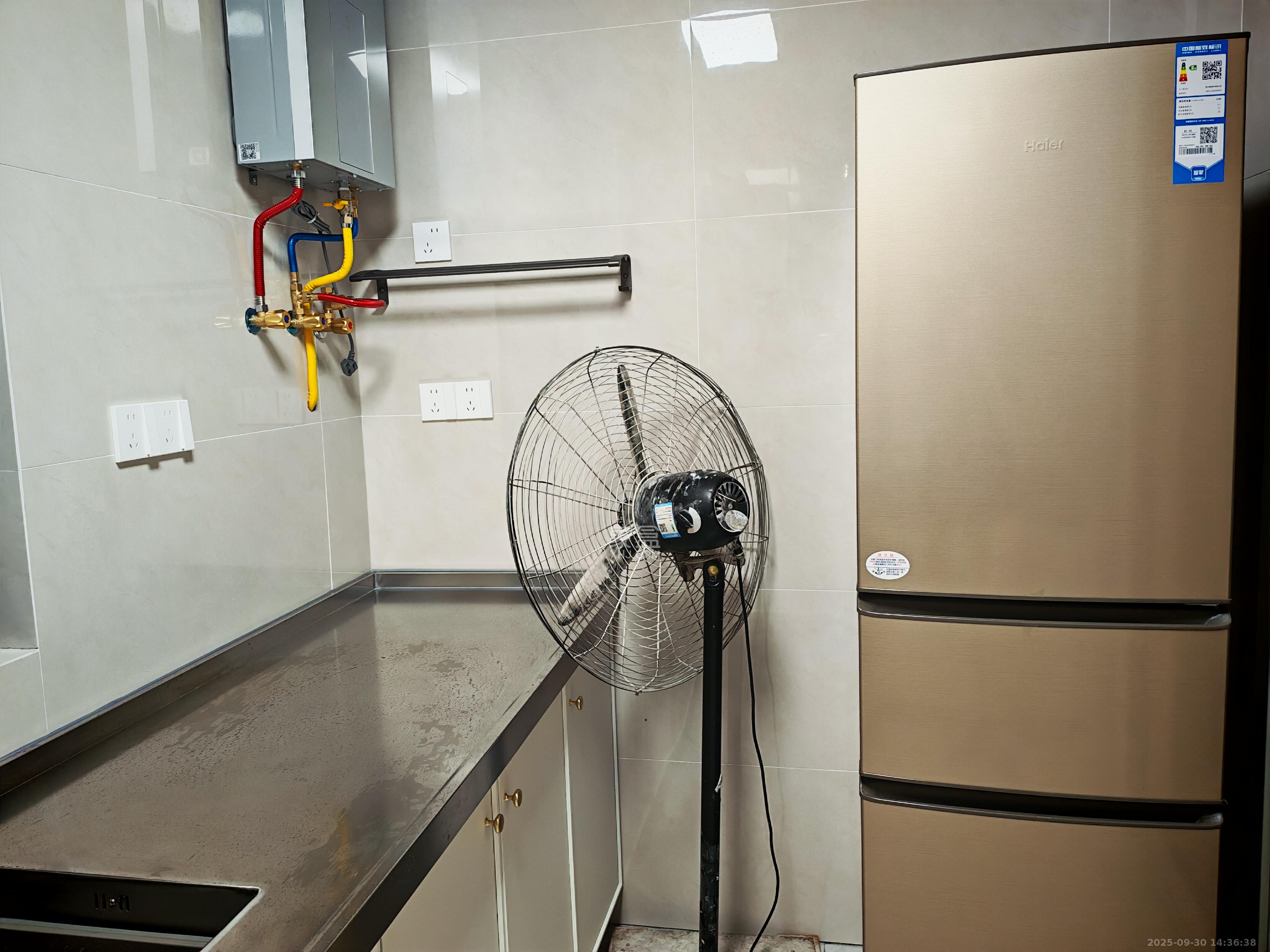 保利堂悦  4室2厅2卫    3000.0元/月室内图