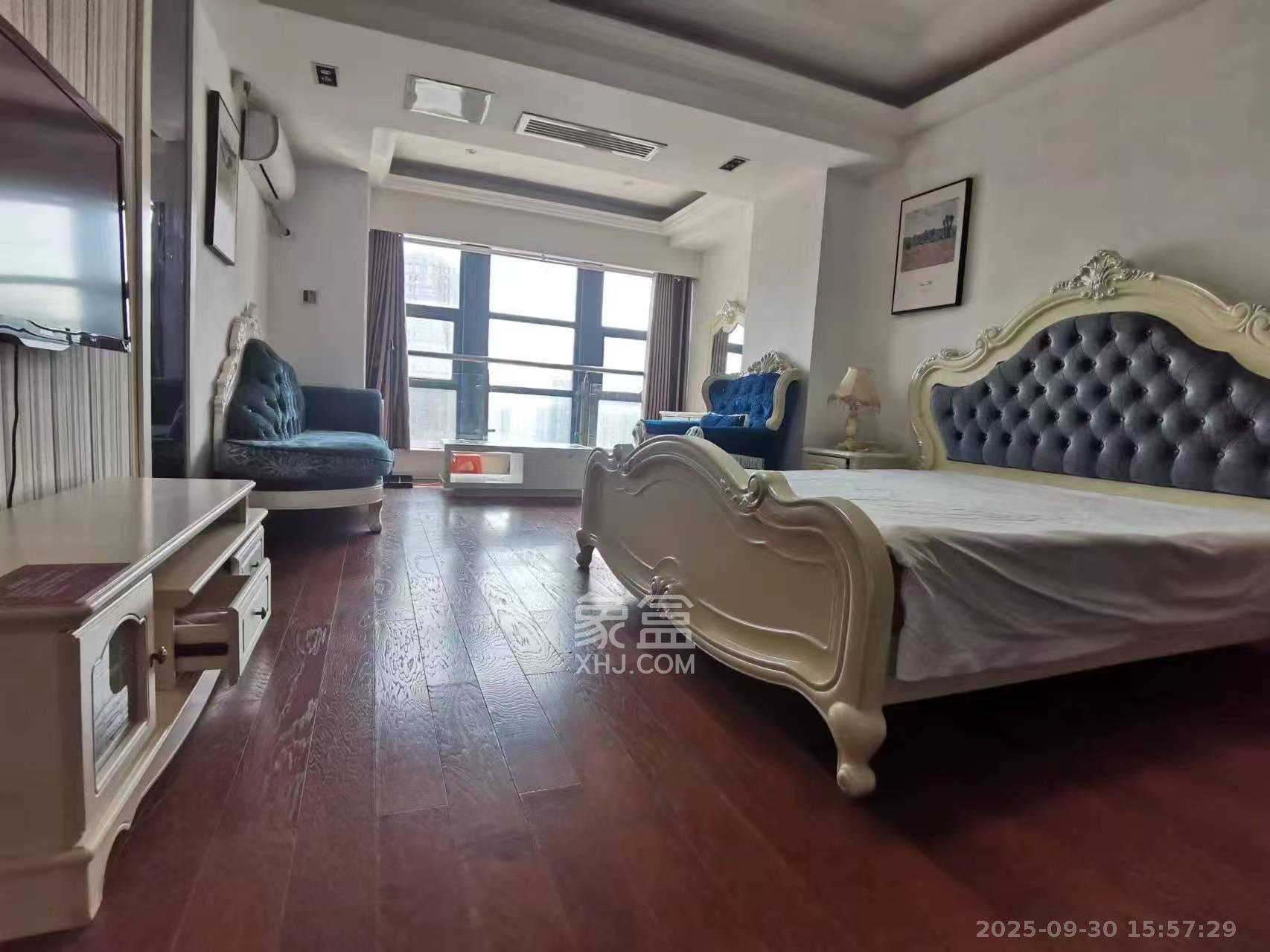 壹号公馆 1室1厅1卫 2200.0元/月 壹号公馆 1室1厅1卫 2200.0元/月室内图