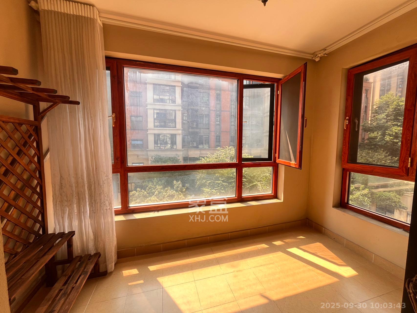 万科魅力之城非凡里 4室2厅2卫 3000.0元/月 万科魅力之城非凡里 4室2厅2卫 3000.0元/月室内图