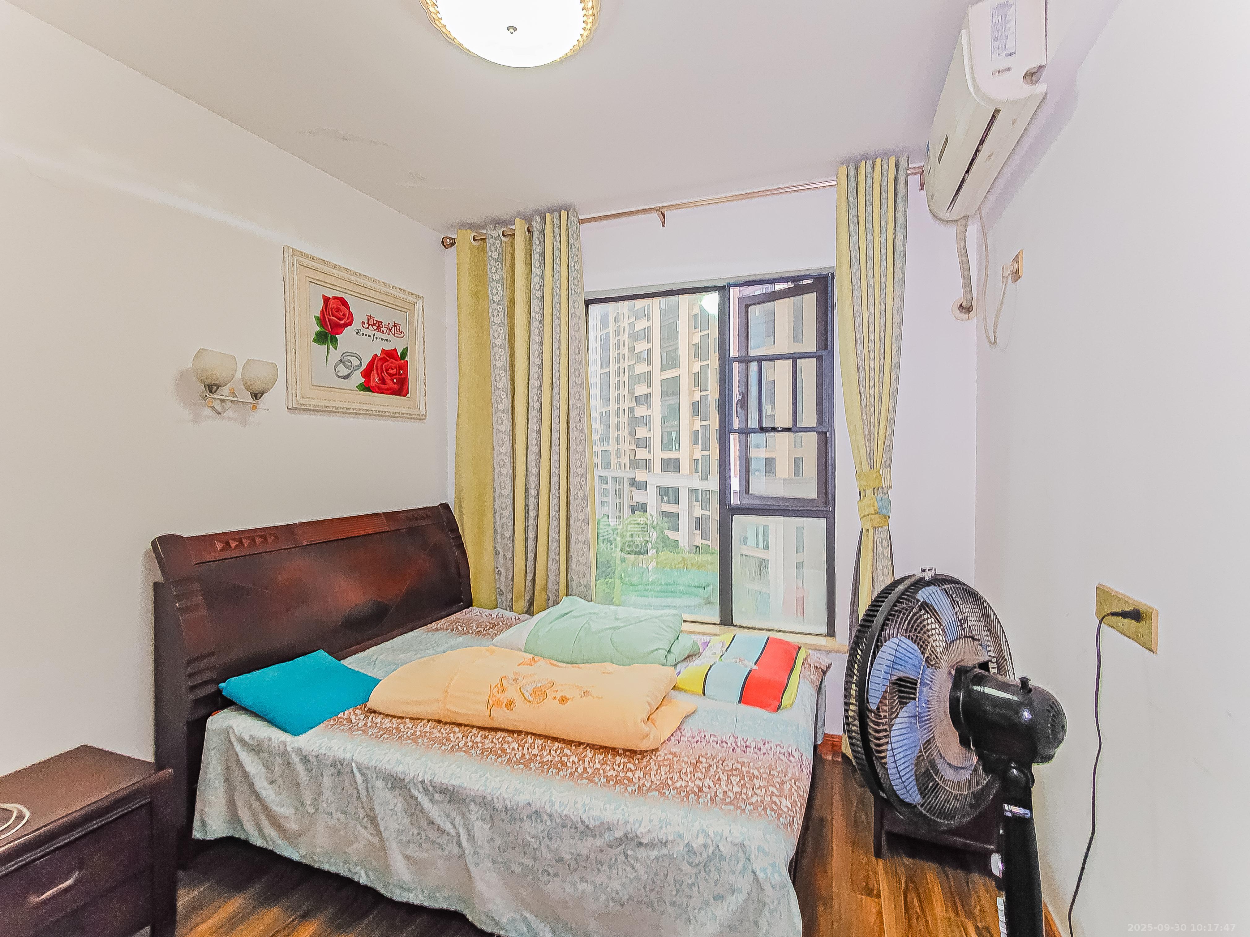 江山如画 3室2厅1卫 95.0万 江山如画 3室2厅1卫 95.0万卧室