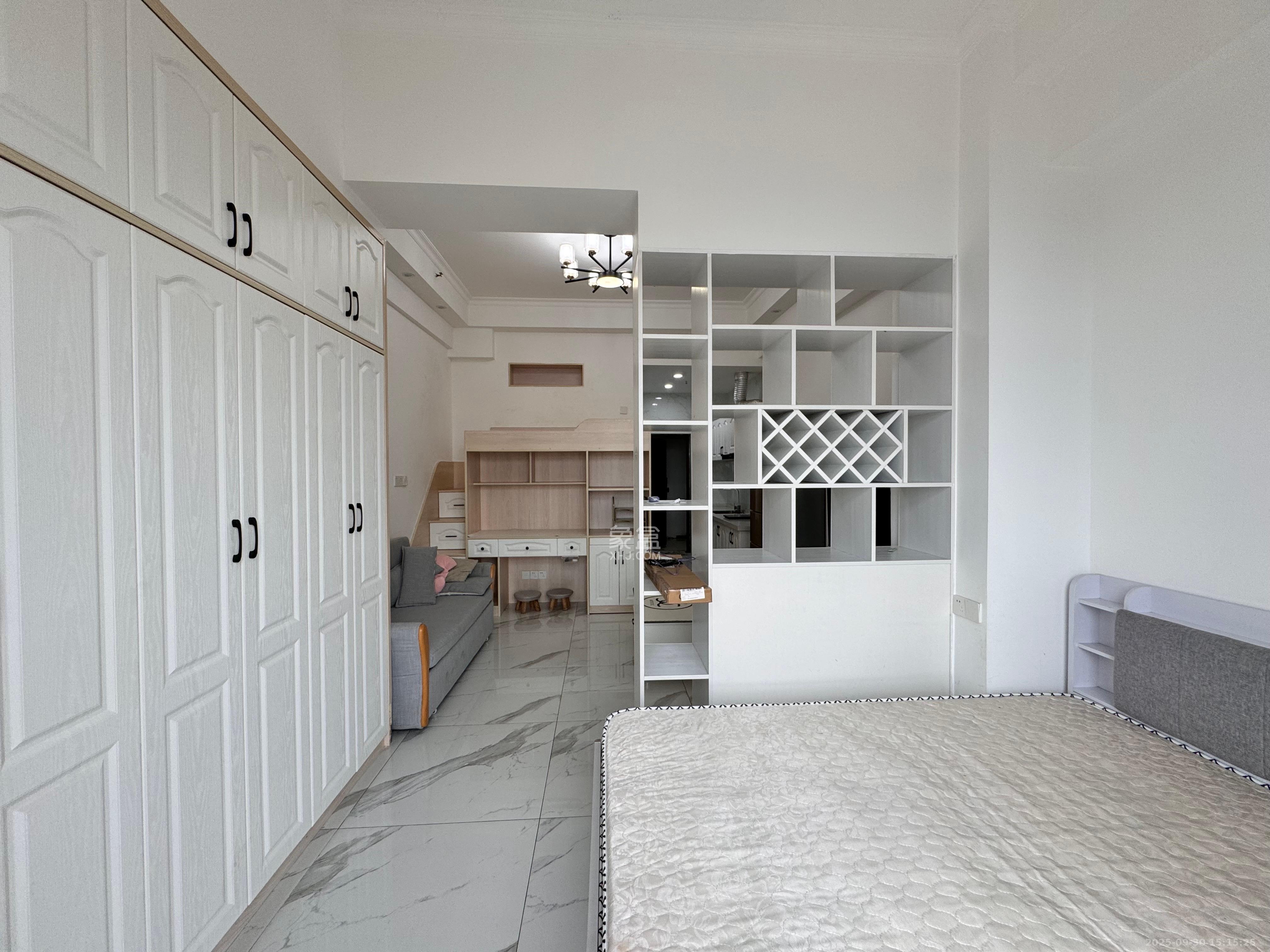 奥克斯缔壹城   48.24㎡      1600.0元/月室内图