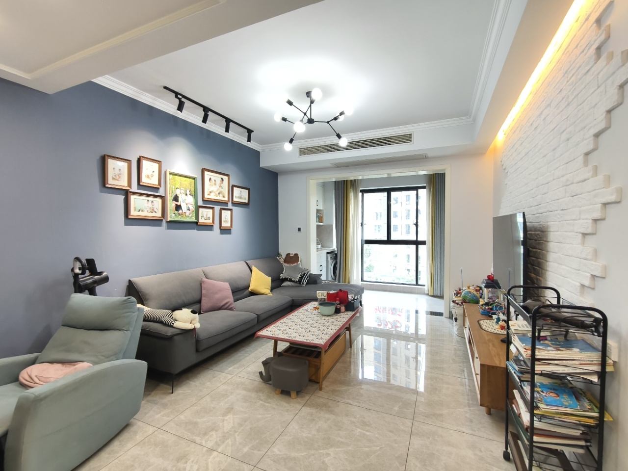 栗雨香堤 1室2厅2卫 48.8万 栗雨香堤 1室2厅2卫 48.8万室内图