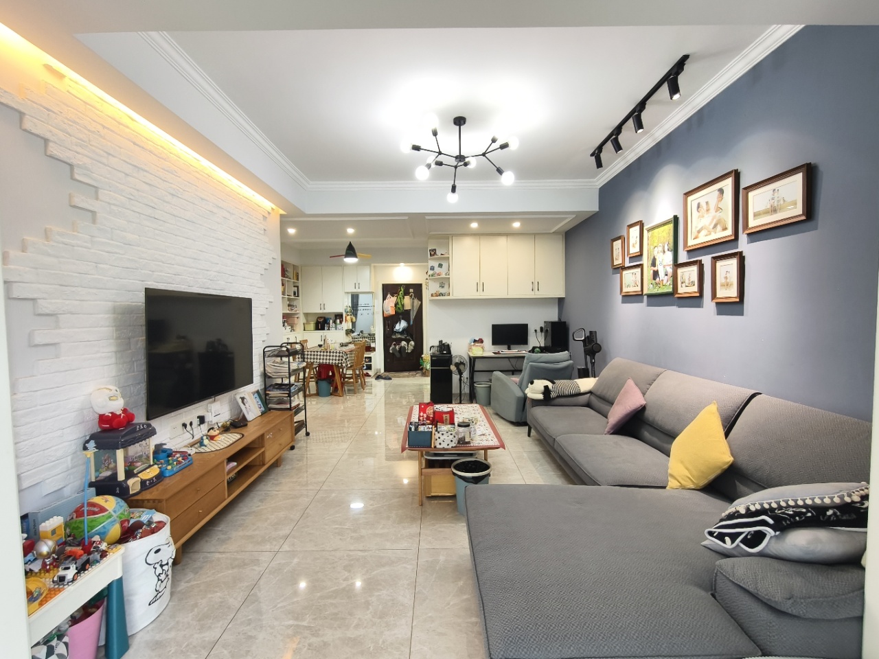 栗雨香堤 1室2厅2卫 48.8万 栗雨香堤 1室2厅2卫 48.8万室内图