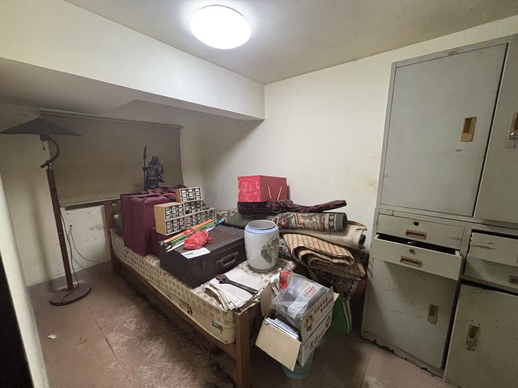 湘银小区别墅  5室2厅3卫    218.0万室内图