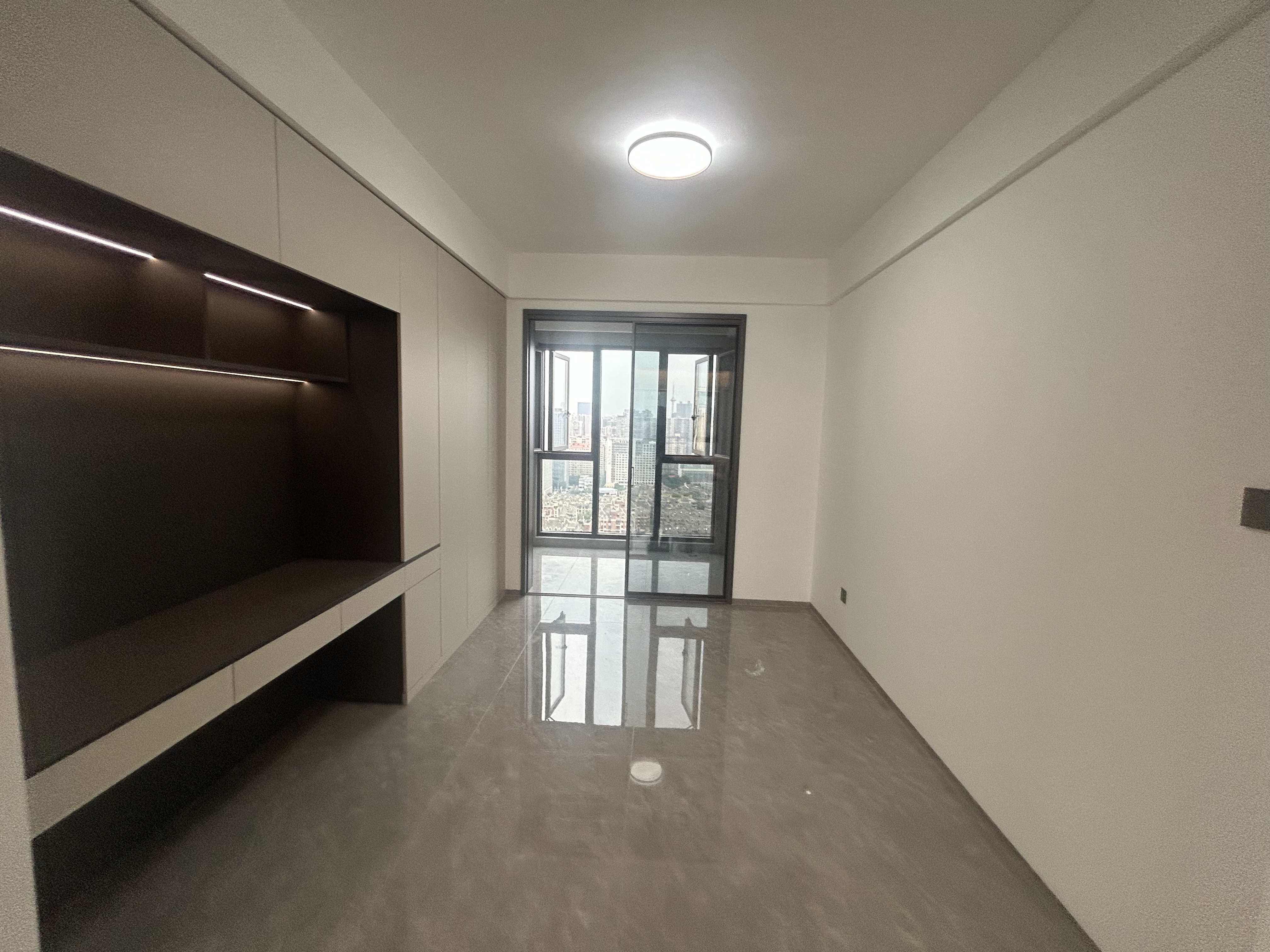 尚格阅天下  4室2厅2卫    133.0万 尚格阅天下  4室2厅2卫    133.0万室内图