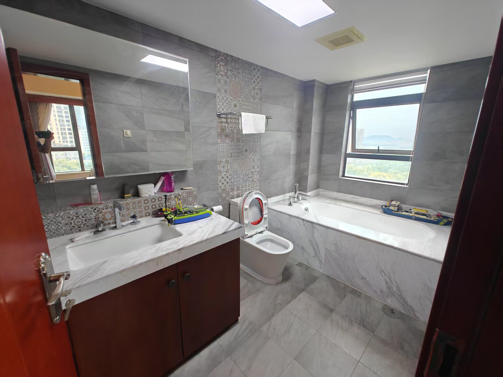 佳兆业金域天下二期  3室2厅2卫    78.8万室内图