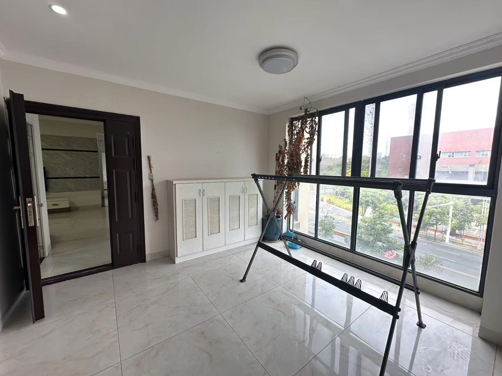 武广国际学苑  3室2厅2卫    88.0万 武广国际学苑  3室2厅2卫    88.0万室内图