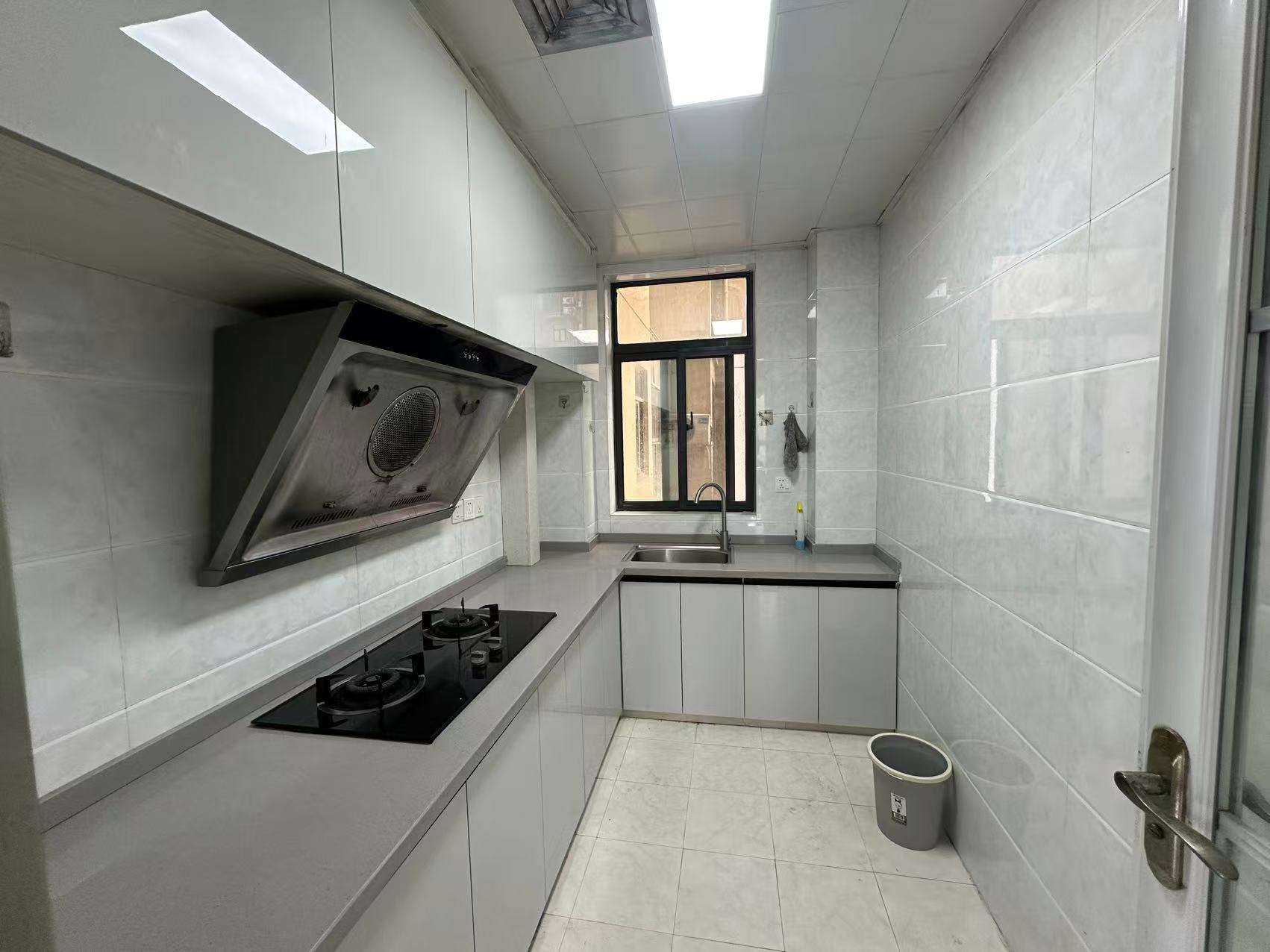 武广国际学苑  3室2厅2卫    88.0万 武广国际学苑  3室2厅2卫    88.0万室内图