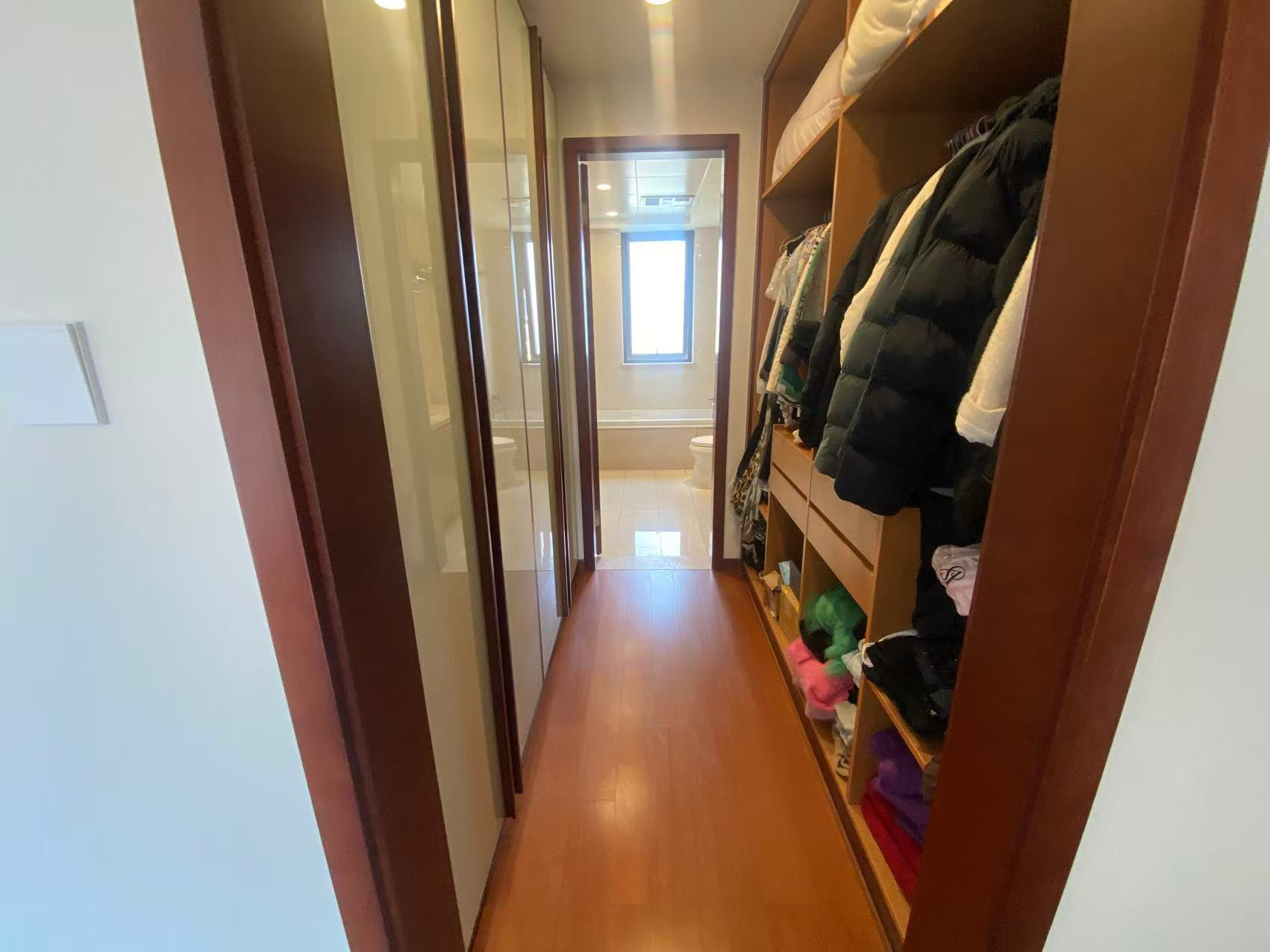 晋合湘水湾四期 4室2厅2卫 198.0万 晋合湘水湾四期 4室2厅2卫 198.0万室内图