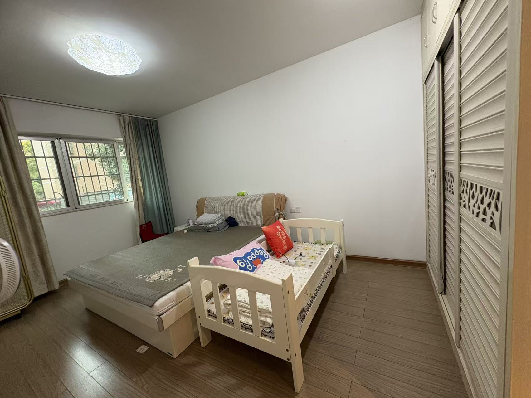 天台小区  3室2厅2卫    48.8万室内图