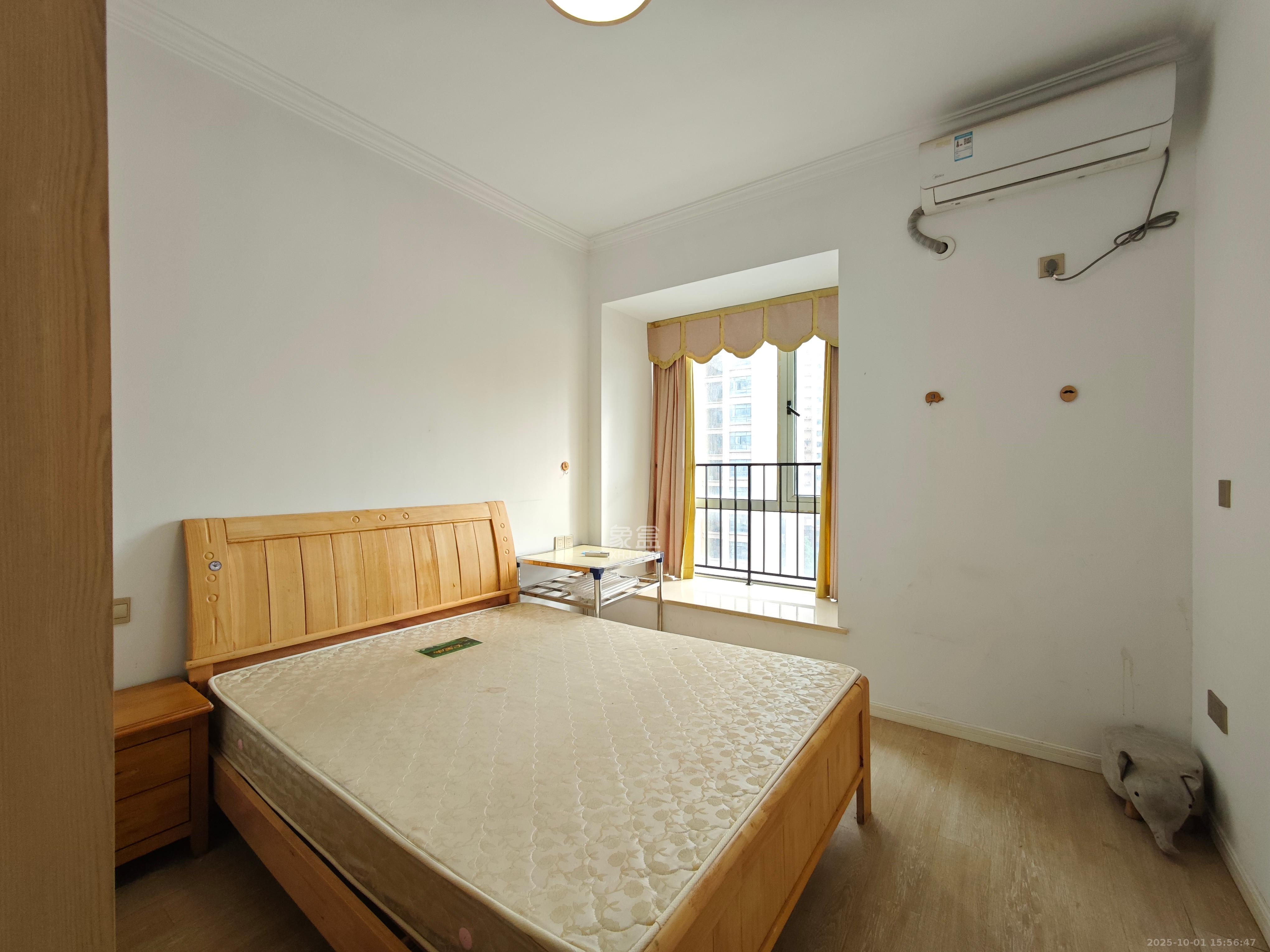 五矿万境水岸五期(五矿万境水岸文苑) 2室2厅1卫 2100.0元/月 五矿万境水岸五期(五矿万境水岸文苑) 2室2厅1卫 2100.0元/月室内图