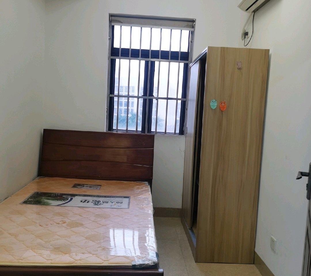 凤翔花园（A区）  2室1厅1卫    1700.0元/月室内图