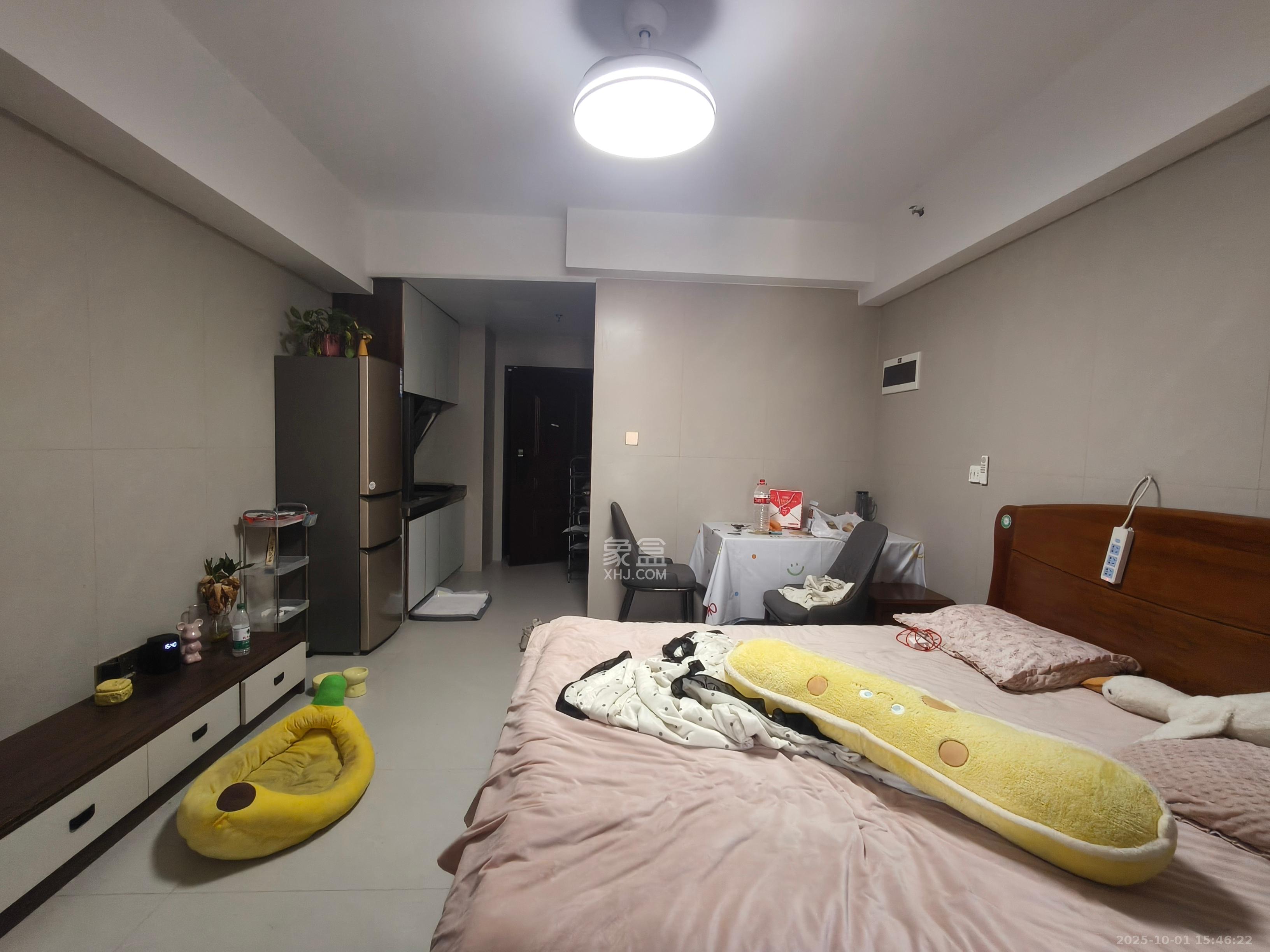友兴家园  1室0厅0卫    1600.0元/月室内图