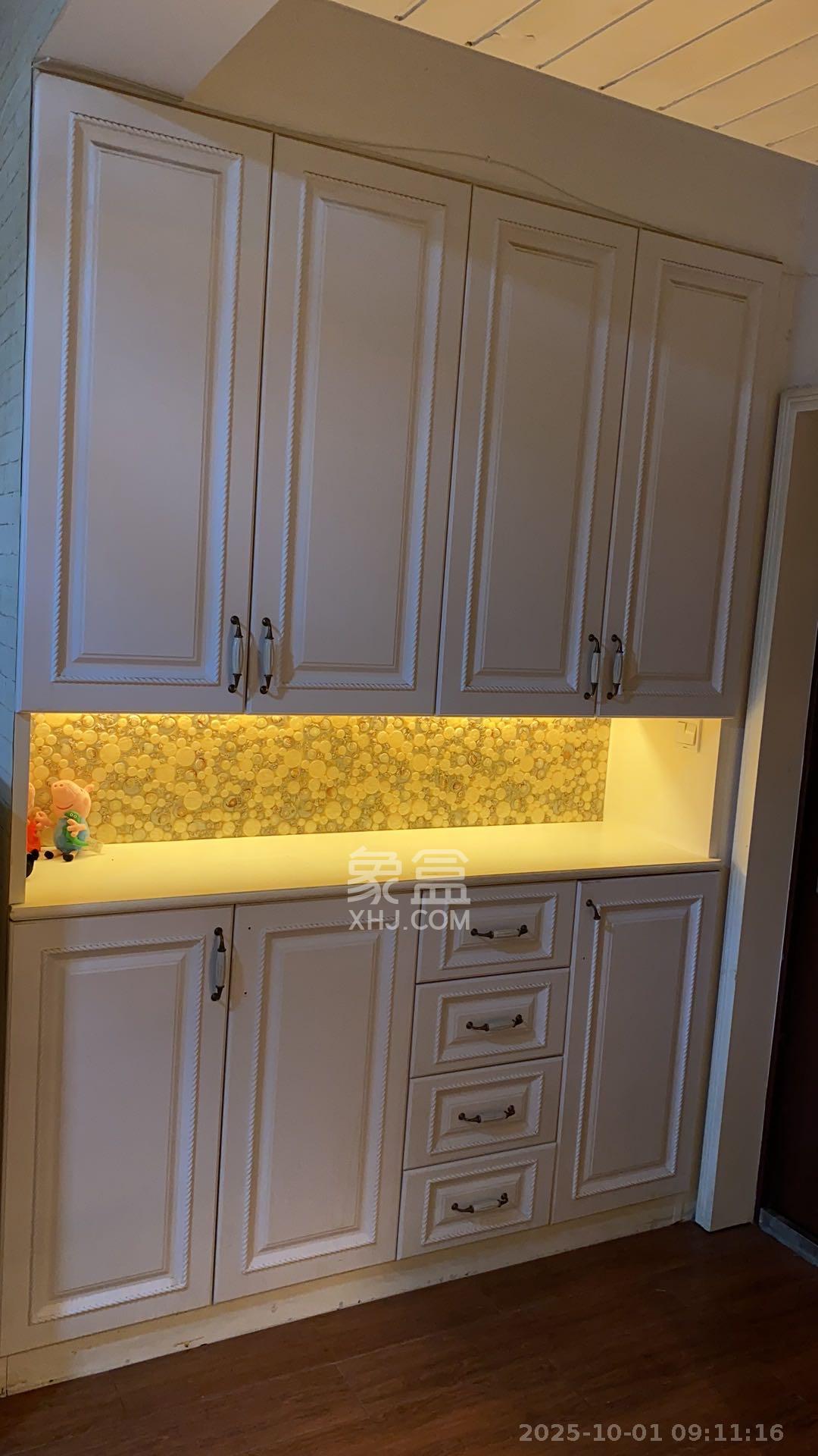 铂宫 1室1厅1卫 1800.0元/月 铂宫 1室1厅1卫 1800.0元/月室内图