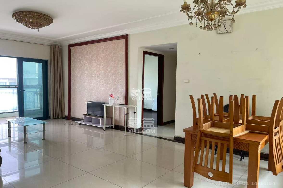 恒大城 1室3厅1卫 2200.0元/月 恒大城 1室3厅1卫 2200.0元/月室内图