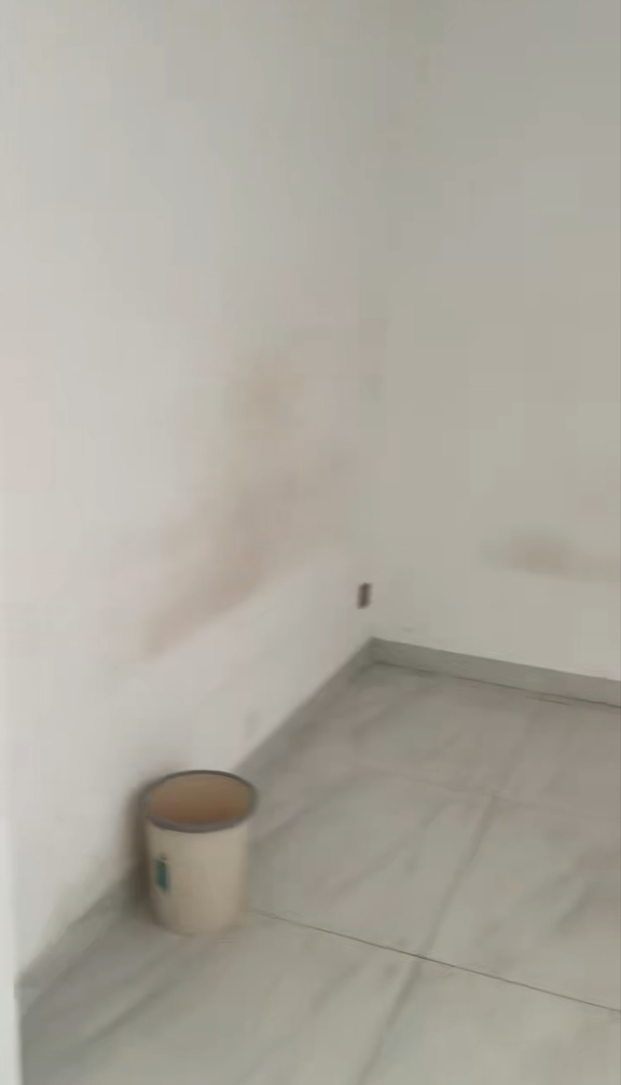 世贸中心  1室1厅1卫    1800.0元/月室内图