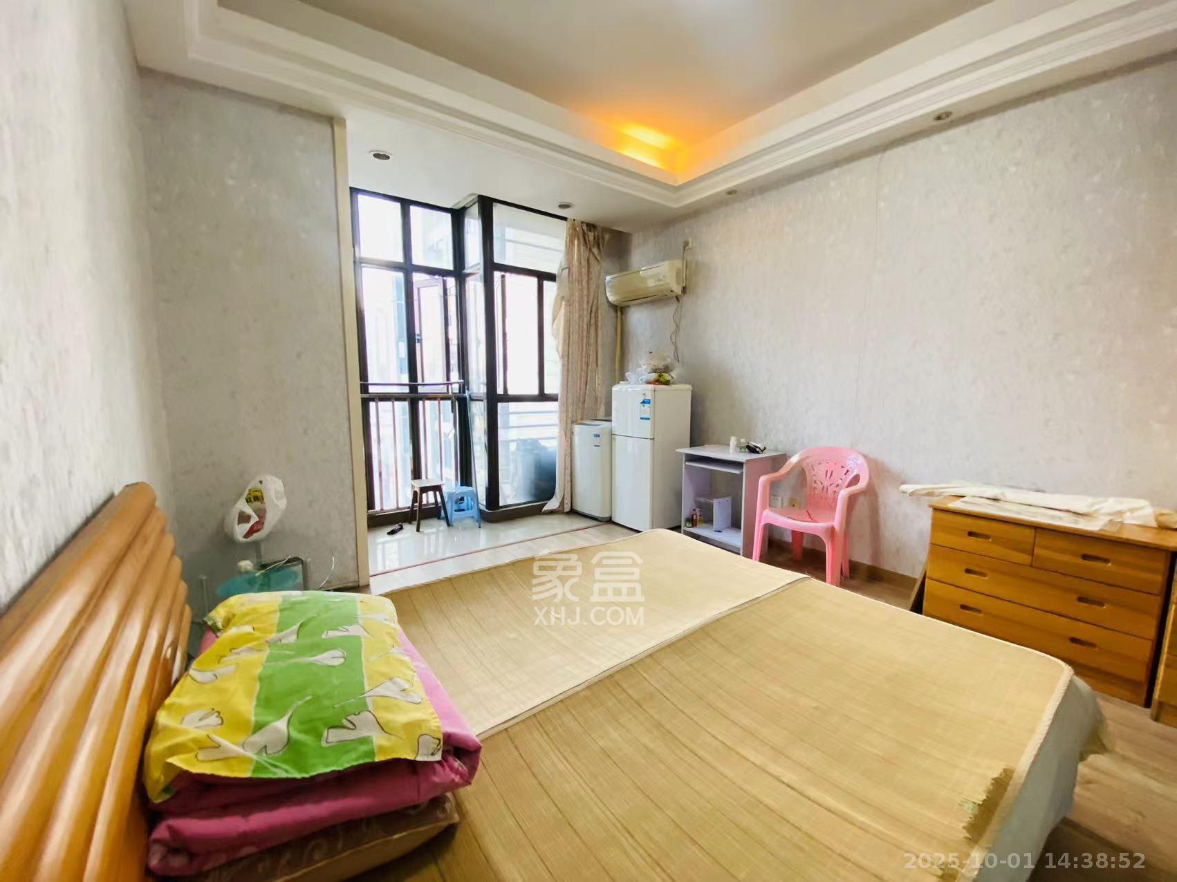 铂宫  1室1厅1卫   1300.00元/月室内图