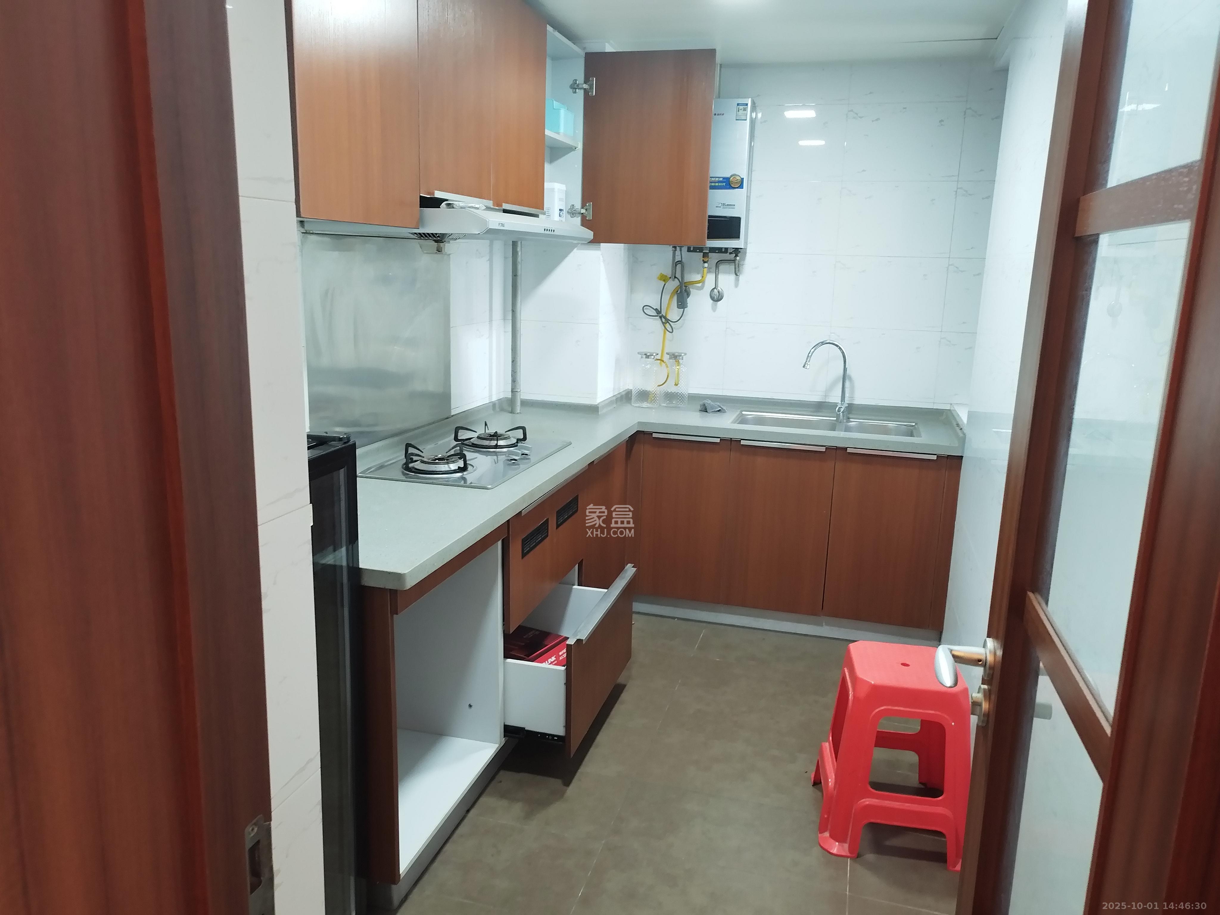 万科金域华府三四期 3室2厅1卫 2600.0元/月 万科金域华府三四期 3室2厅1卫 2600.0元/月室内图