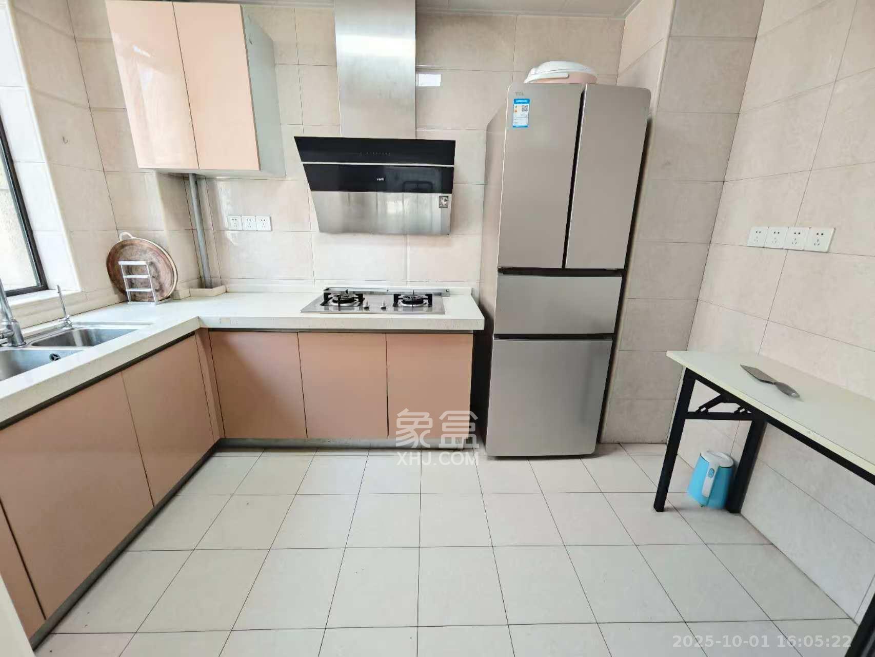 梅溪湖金茂悦(金悦雅苑) 4室2厅2卫 3500.0元/月 梅溪湖金茂悦(金悦雅苑) 4室2厅2卫 3500.0元/月室内图