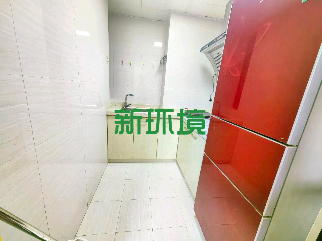 山水印象  1室1厅1卫    28.0万客厅