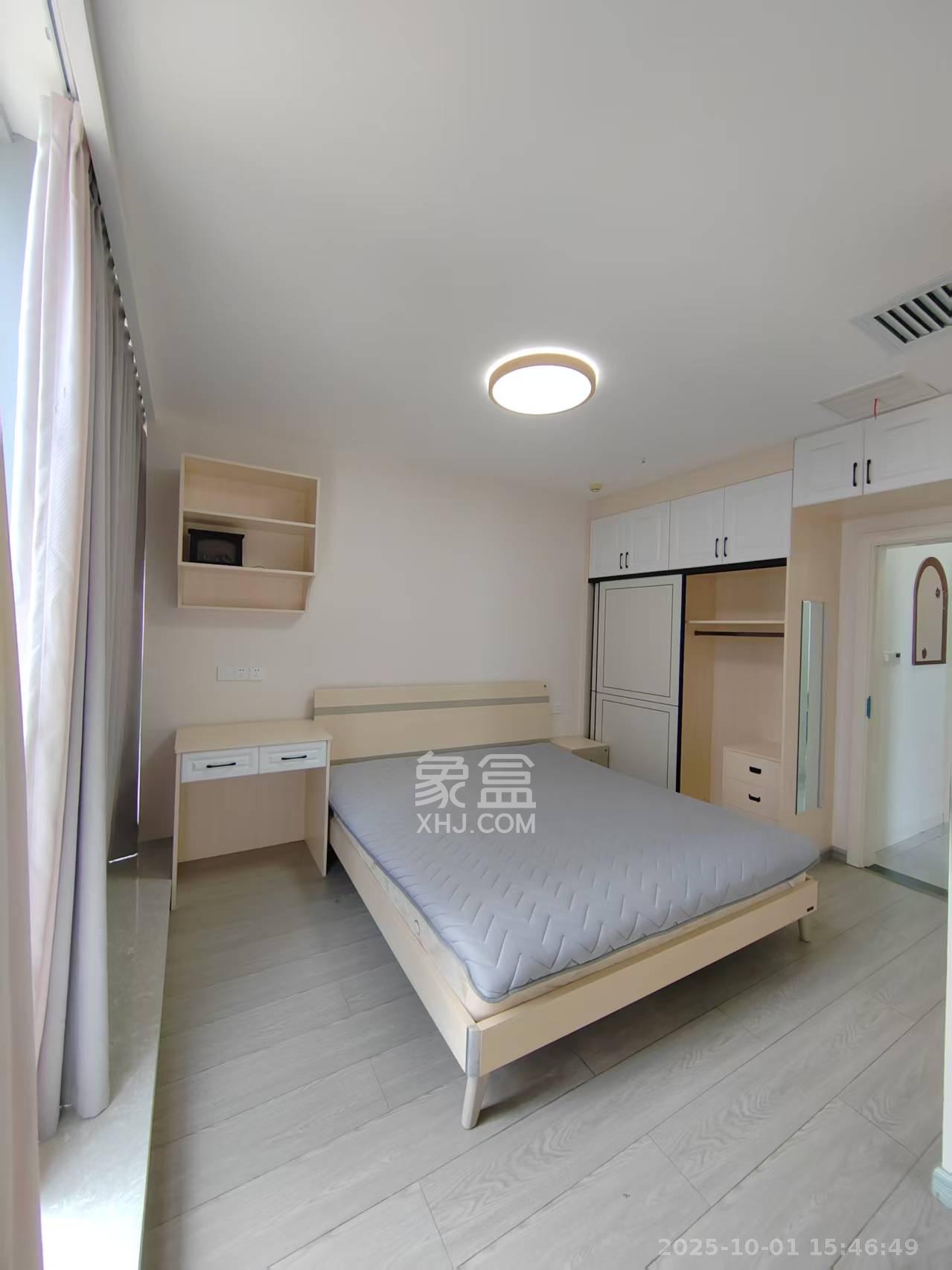 奥克斯滨仕花园(奥克斯洋湖广场/奥克斯中心) 2室1厅1卫 2800.0元/月 奥克斯滨仕花园(奥克斯洋湖广场/奥克斯中心) 2室1厅1卫 2800.0元/月室内图