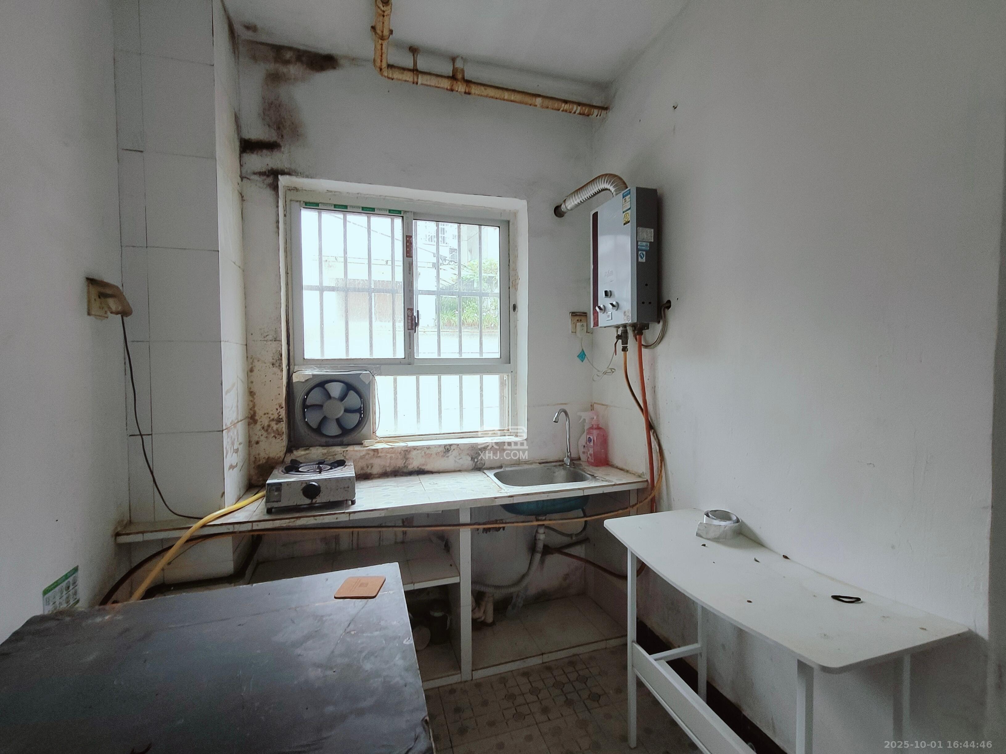 成达花园 1室1厅1卫 1100.0元/月 成达花园 1室1厅1卫 1100.0元/月室内图