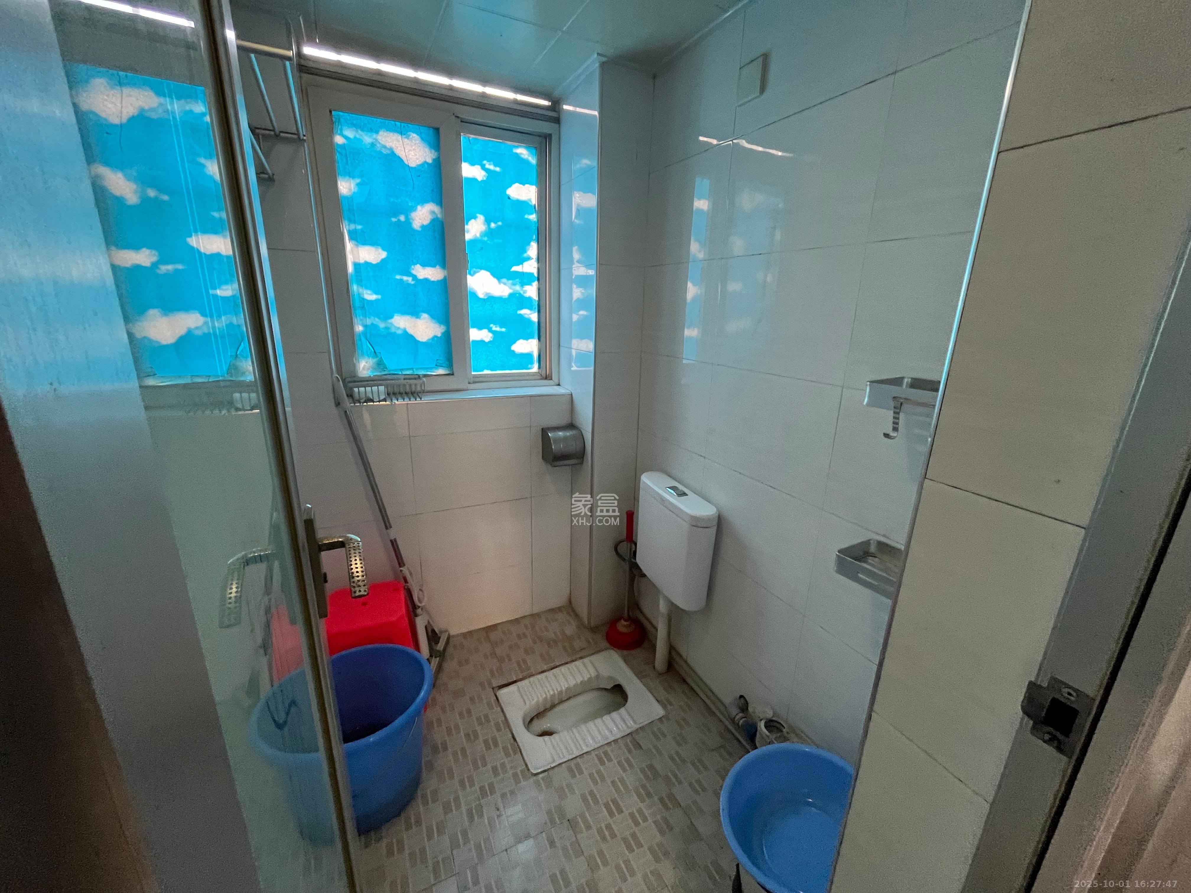 龙吉湾小区（龙瑞尚苑）  2室2厅1卫    1700.0元/月室内图