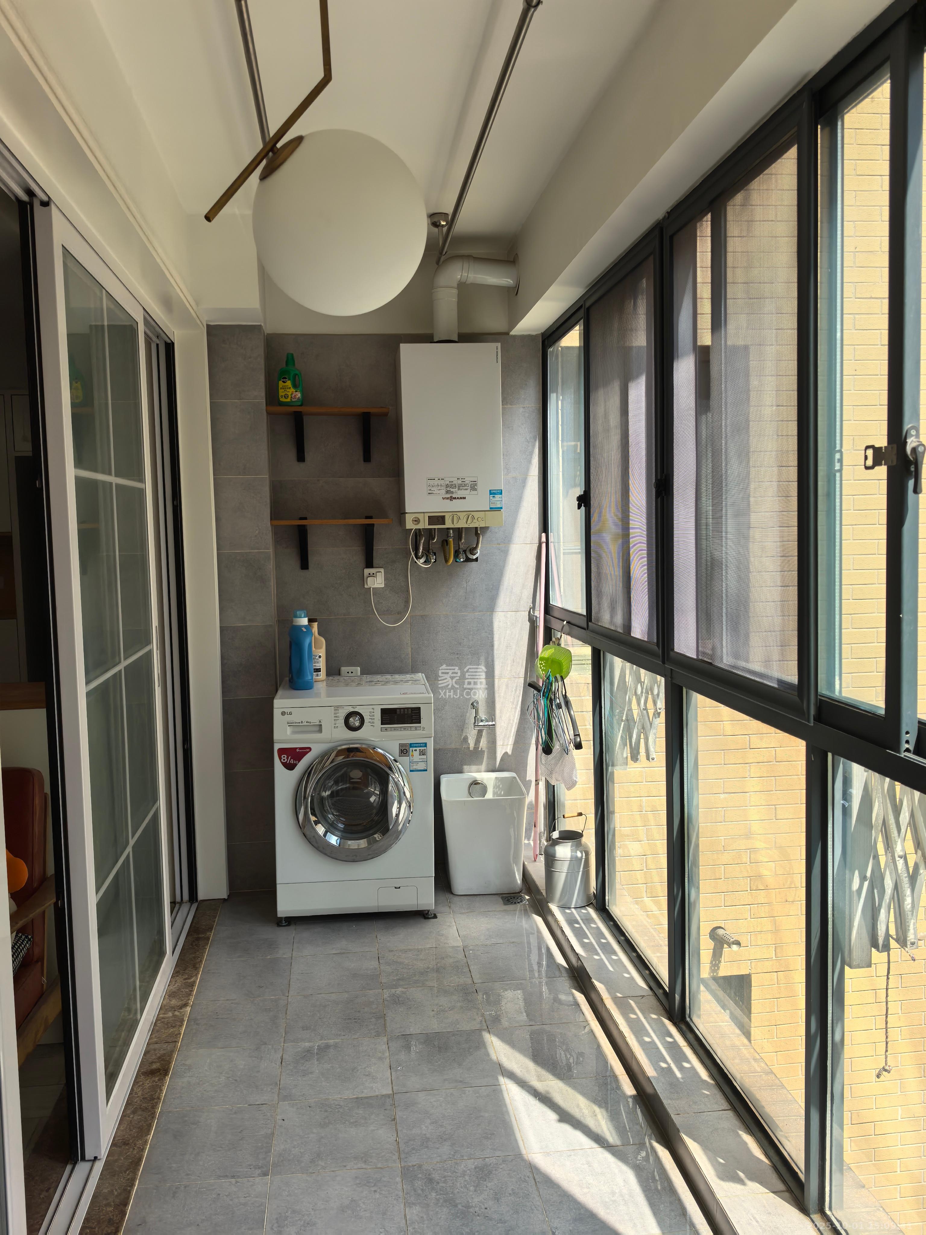 鑫远御文台一期 4室2厅2卫 3200.0元/月 鑫远御文台一期 4室2厅2卫 3200.0元/月室内图