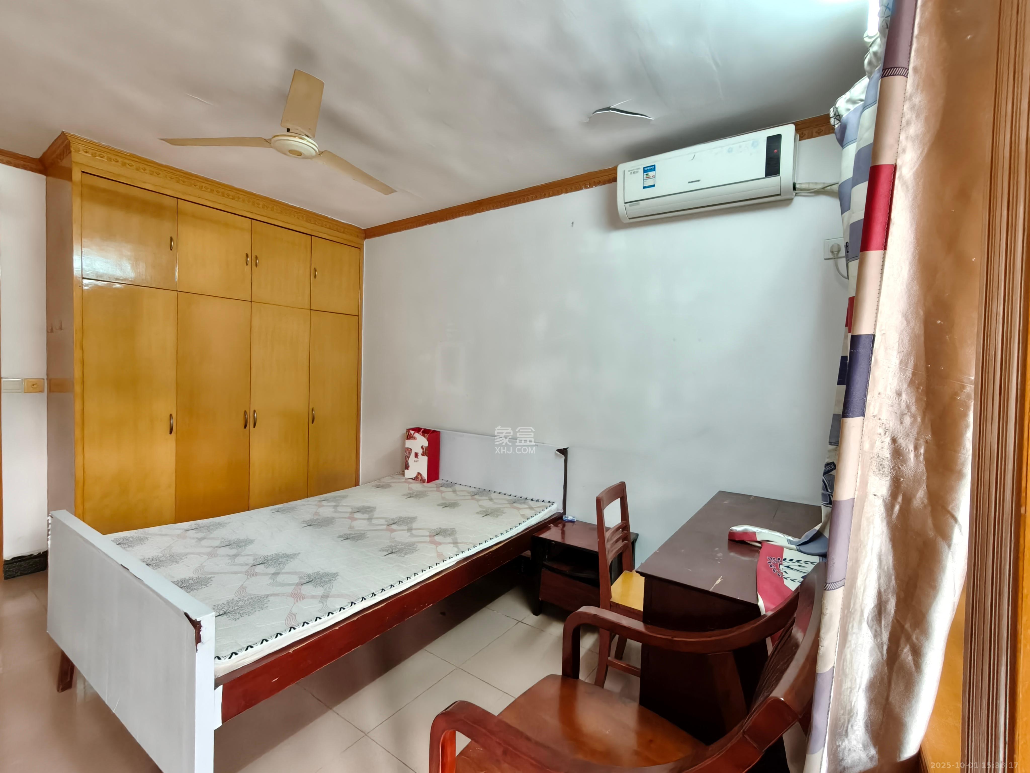 国立投资公司宿舍 1室0厅0卫 1700.0元/月 国立投资公司宿舍 1室0厅0卫 1700.0元/月室内图