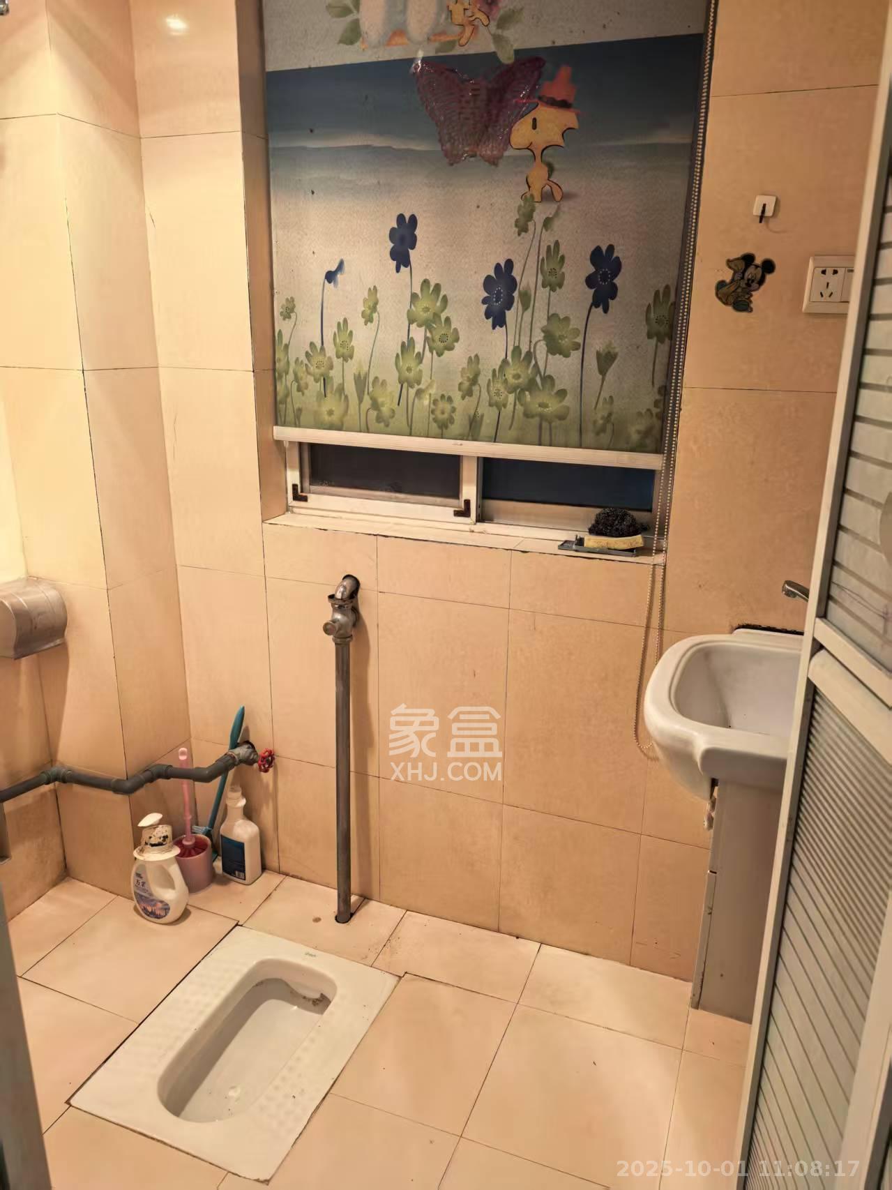 枫林绿洲  2室2厅1卫    2200.0元/月室内图