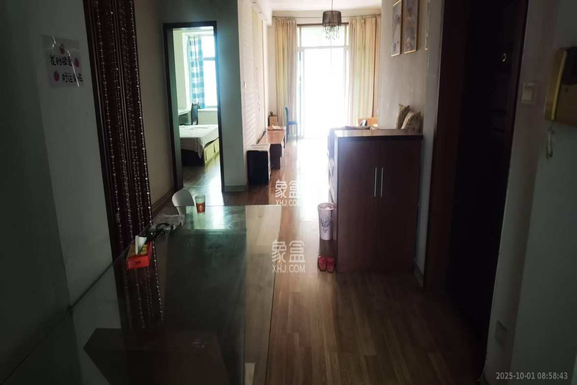 天峰名苑 3室2厅1卫 1800.0元/月 天峰名苑 3室2厅1卫 1800.0元/月室内图