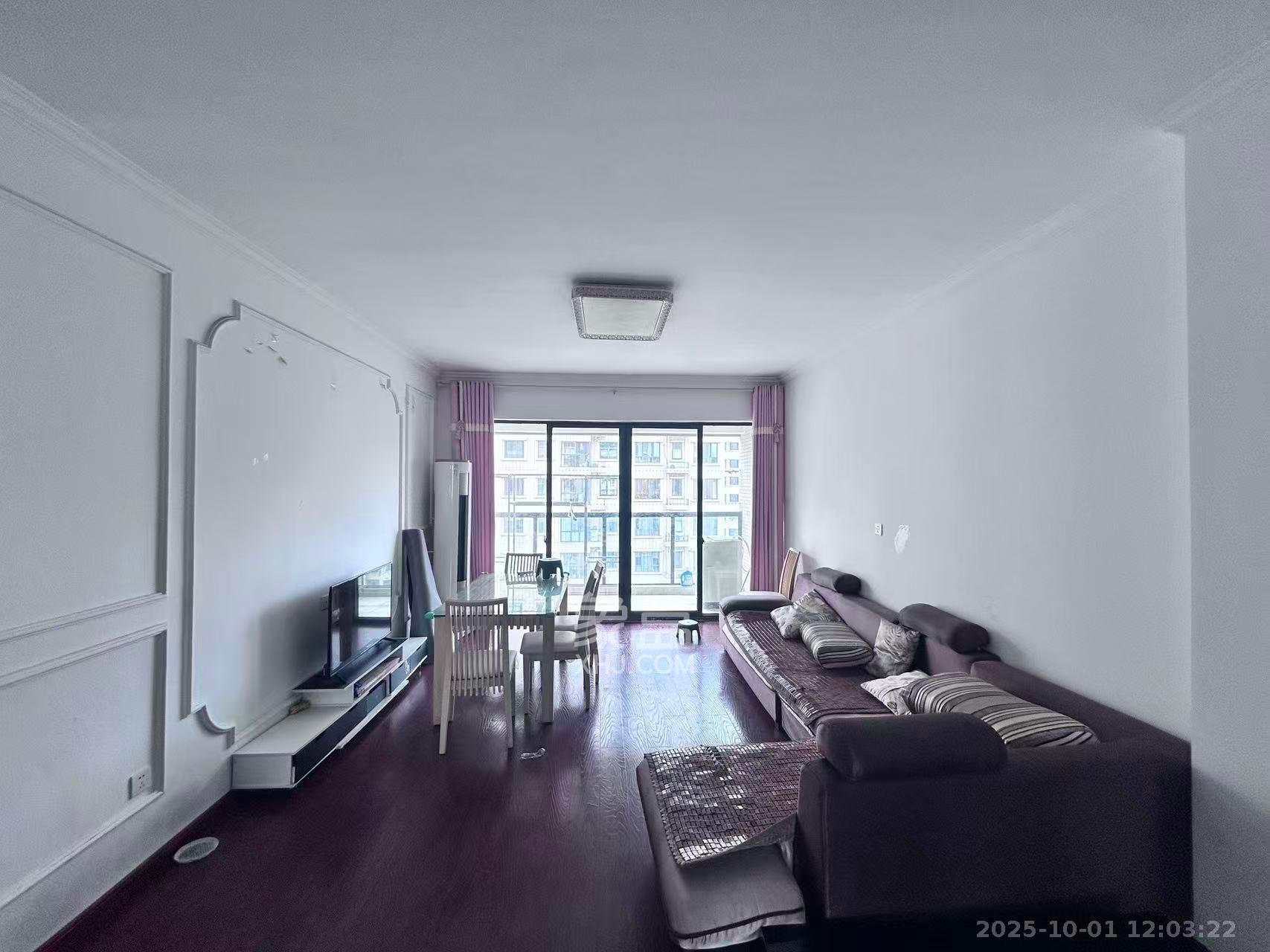 长盛岚庭 3室2厅2卫 2200.0元/月 长盛岚庭 3室2厅2卫 2200.0元/月室内图