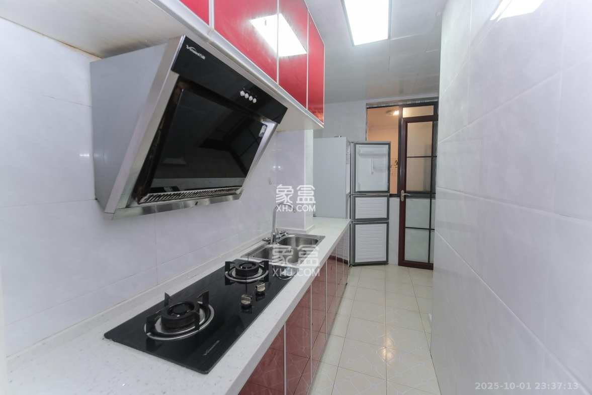 盛地尊域 1室0厅1卫 30.8万 盛地尊域 1室0厅1卫 30.8万厨房