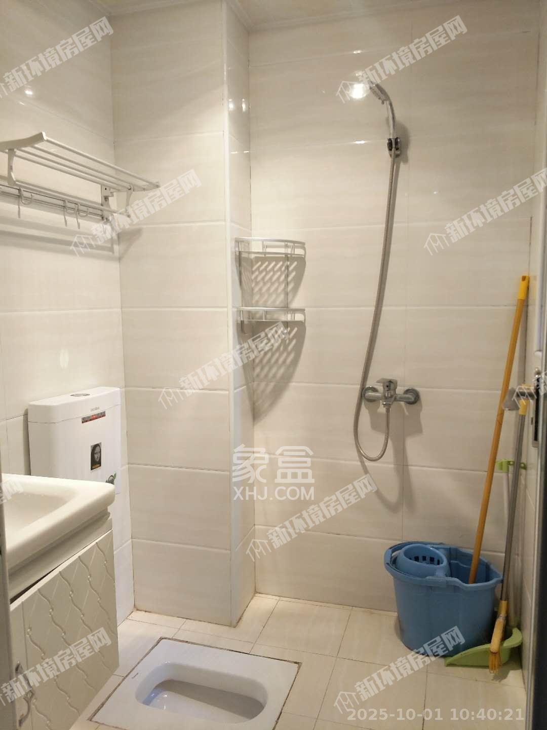 万博汇 2室1厅1卫 2200.0元/月 万博汇 2室1厅1卫 2200.0元/月室内图