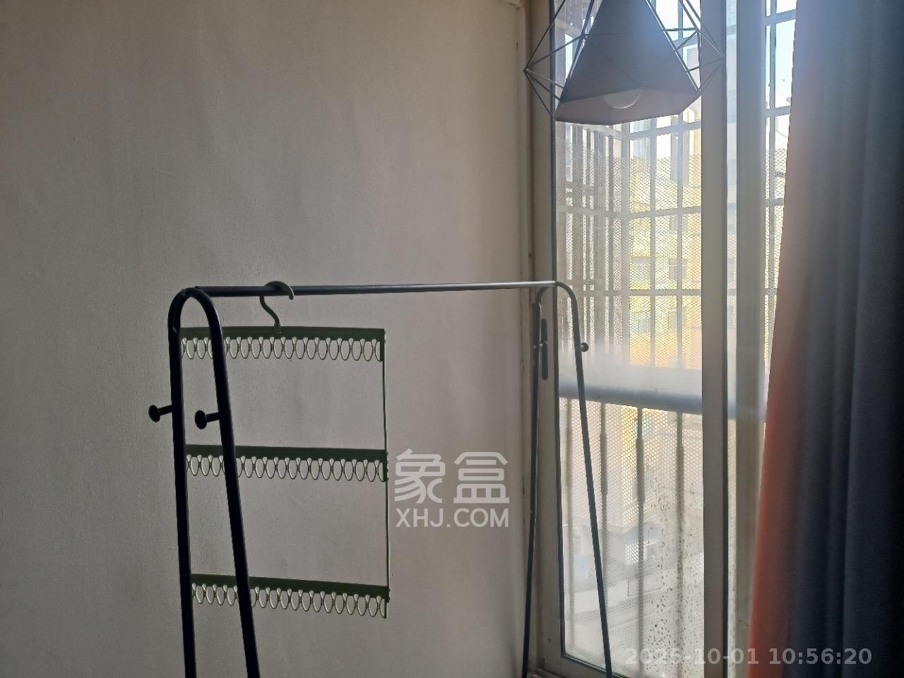白沙晶城  1室1厅1卫   1900.00元/月室内图