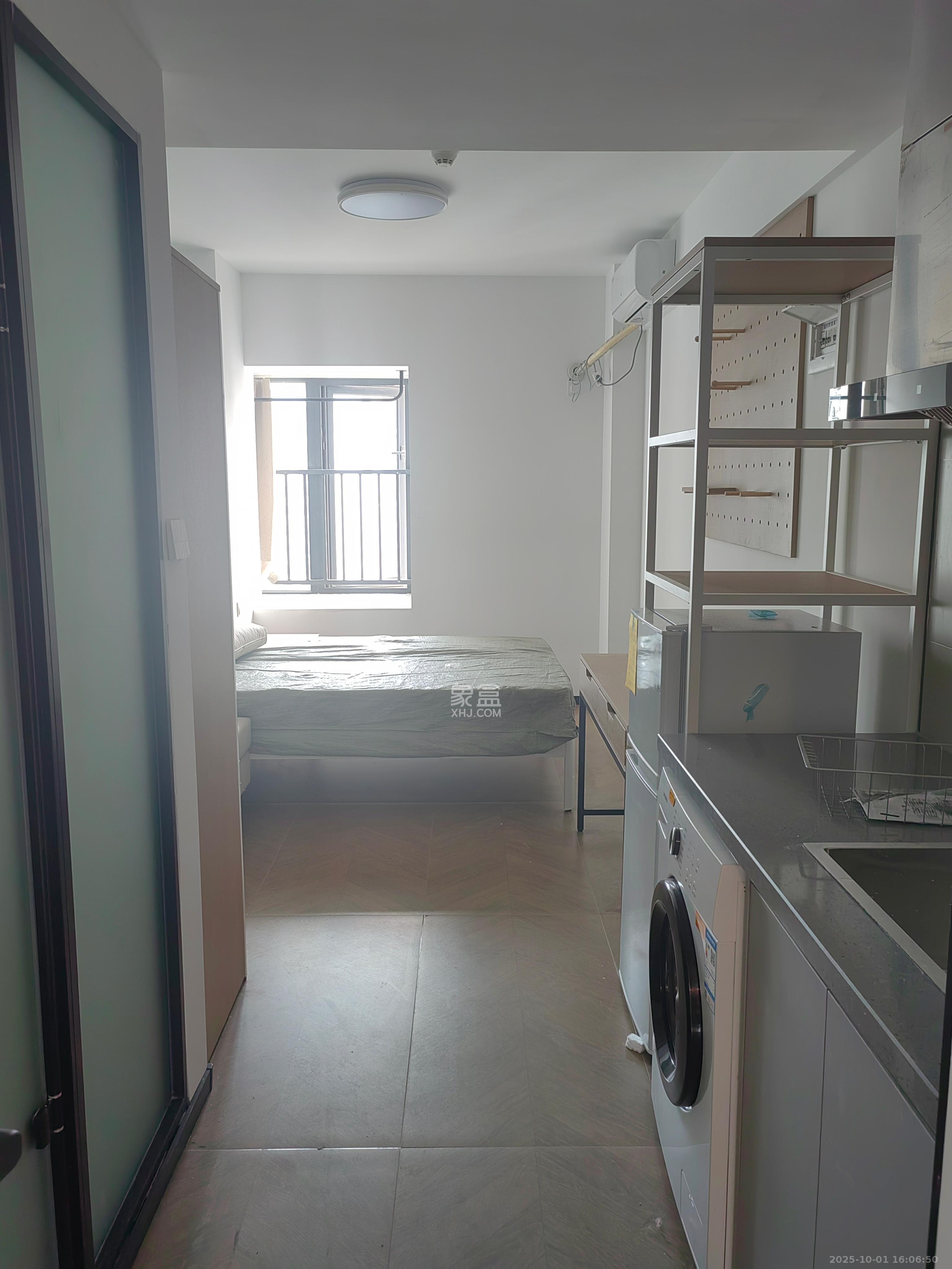 保利中环广场(保利中悦苑) 1室0厅0卫 1430.0元/月 保利中环广场(保利中悦苑) 1室0厅0卫 1430.0元/月室内图