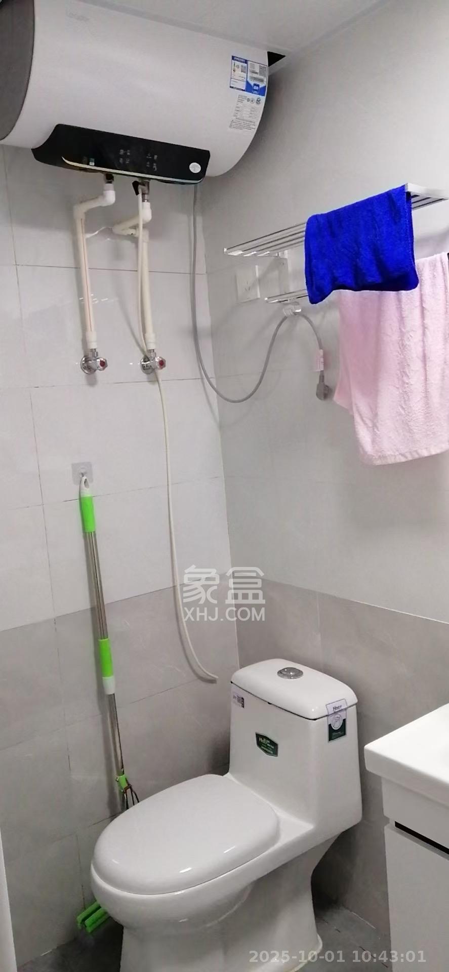 合能枫丹丽舍(柏悦名苑) 1室1厅1卫 1300.0元/月 合能枫丹丽舍(柏悦名苑) 1室1厅1卫 1300.0元/月室内图