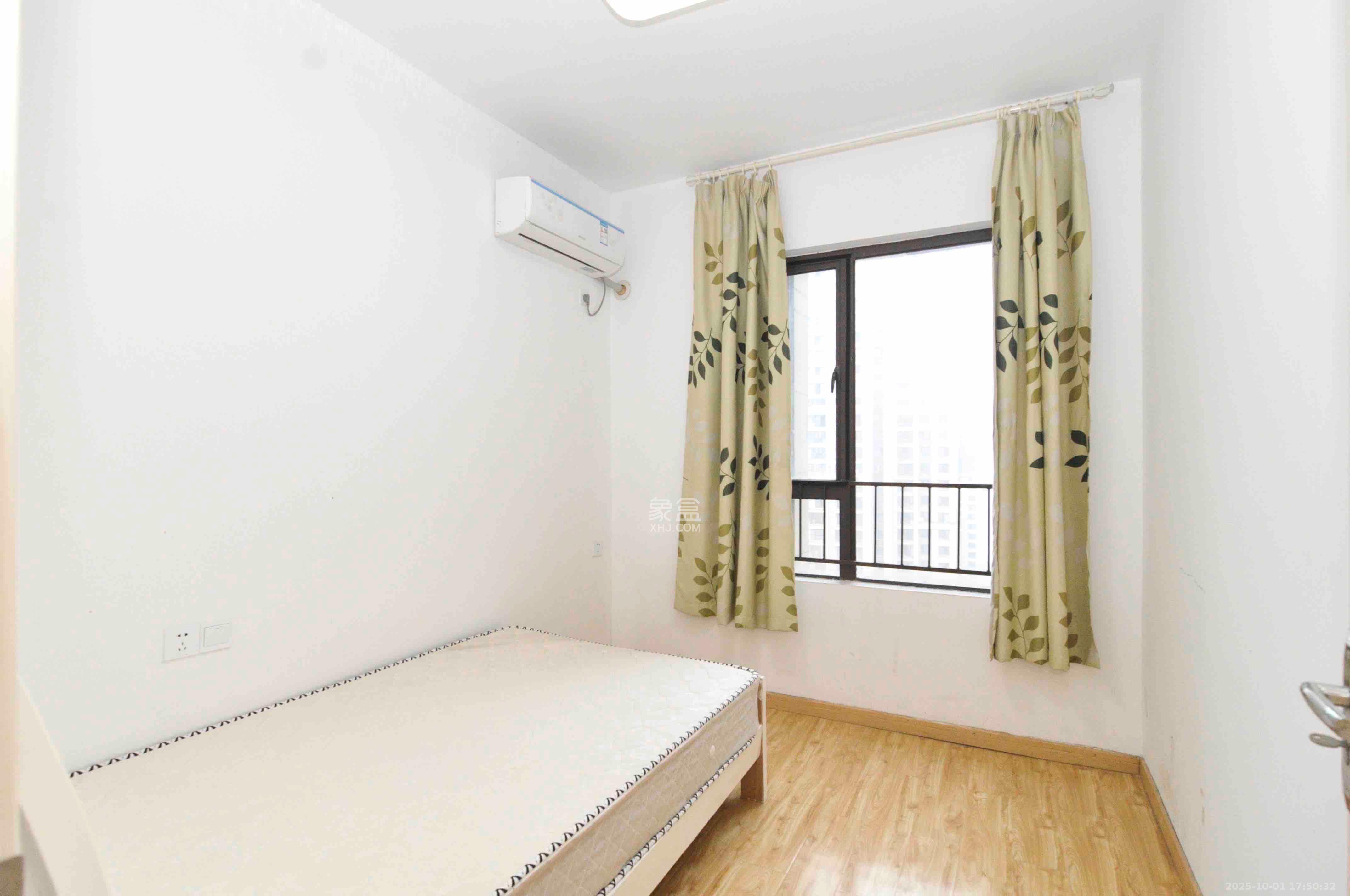 卓越浅水湾  1室1厅1卫    2600.0元/月 卓越浅水湾  1室1厅1卫    2600.0元/月室内图