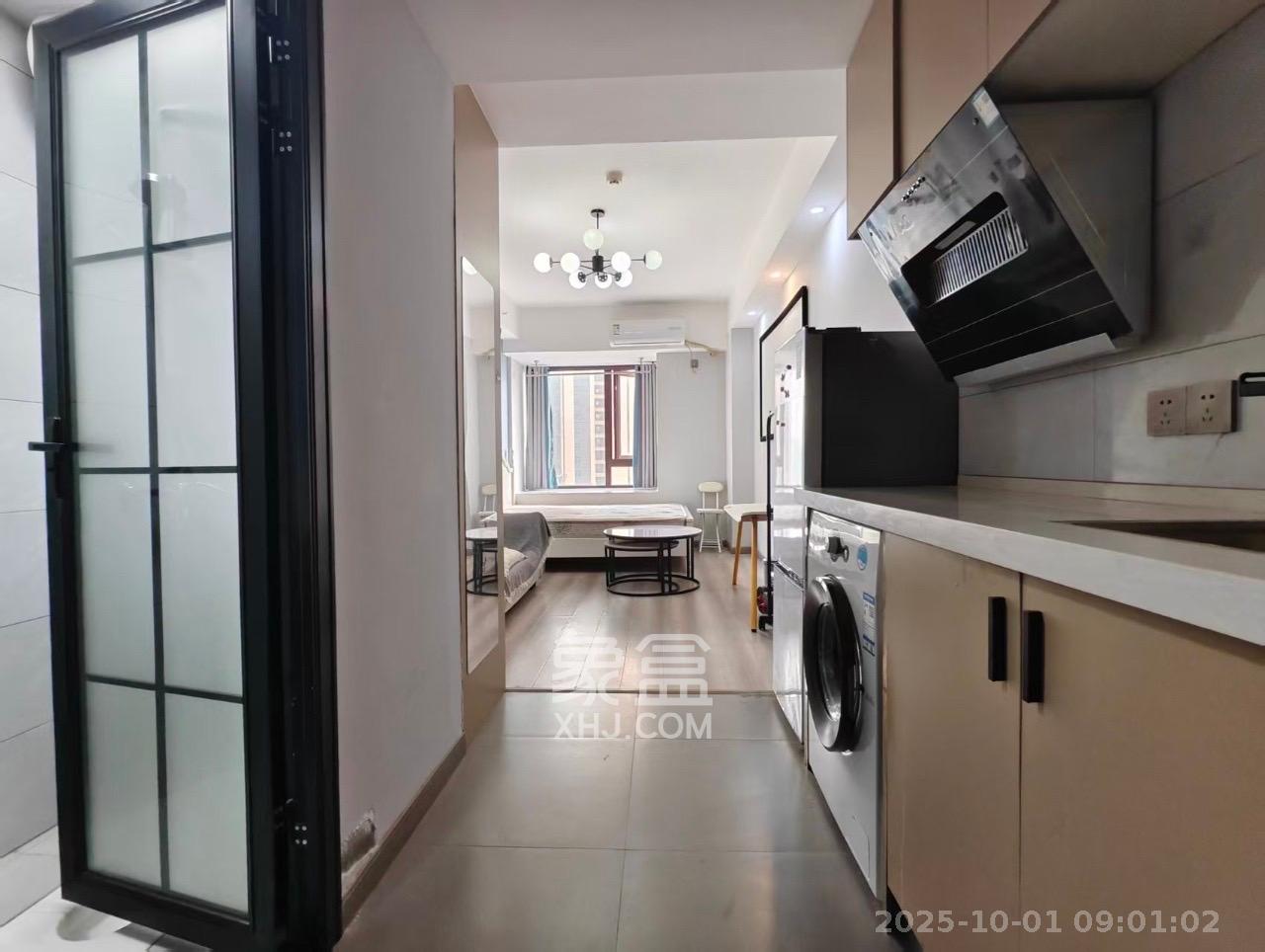 保利海德公园  1室1厅1卫    1700.0元/月室内图