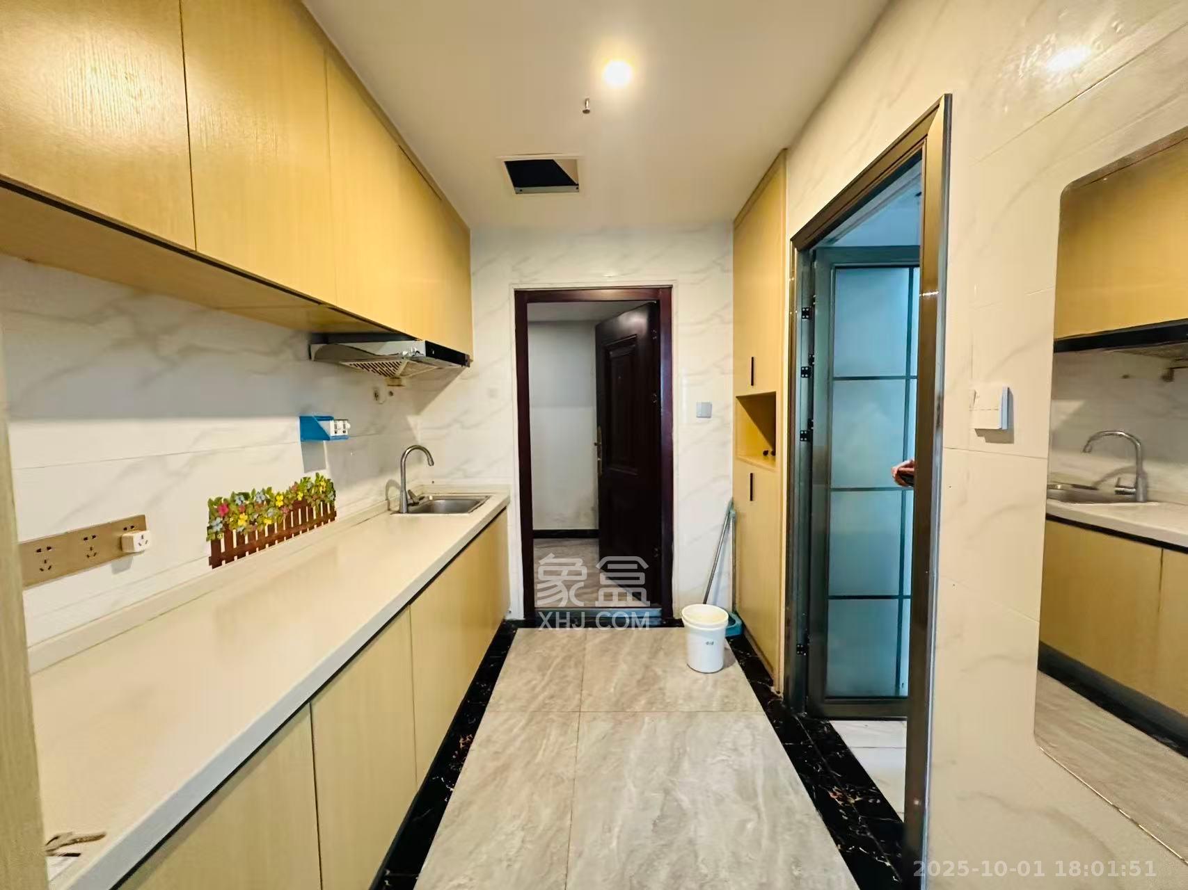 佳程C+公寓 1室1厅1卫 1650.0元/月 佳程C+公寓 1室1厅1卫 1650.0元/月室内图