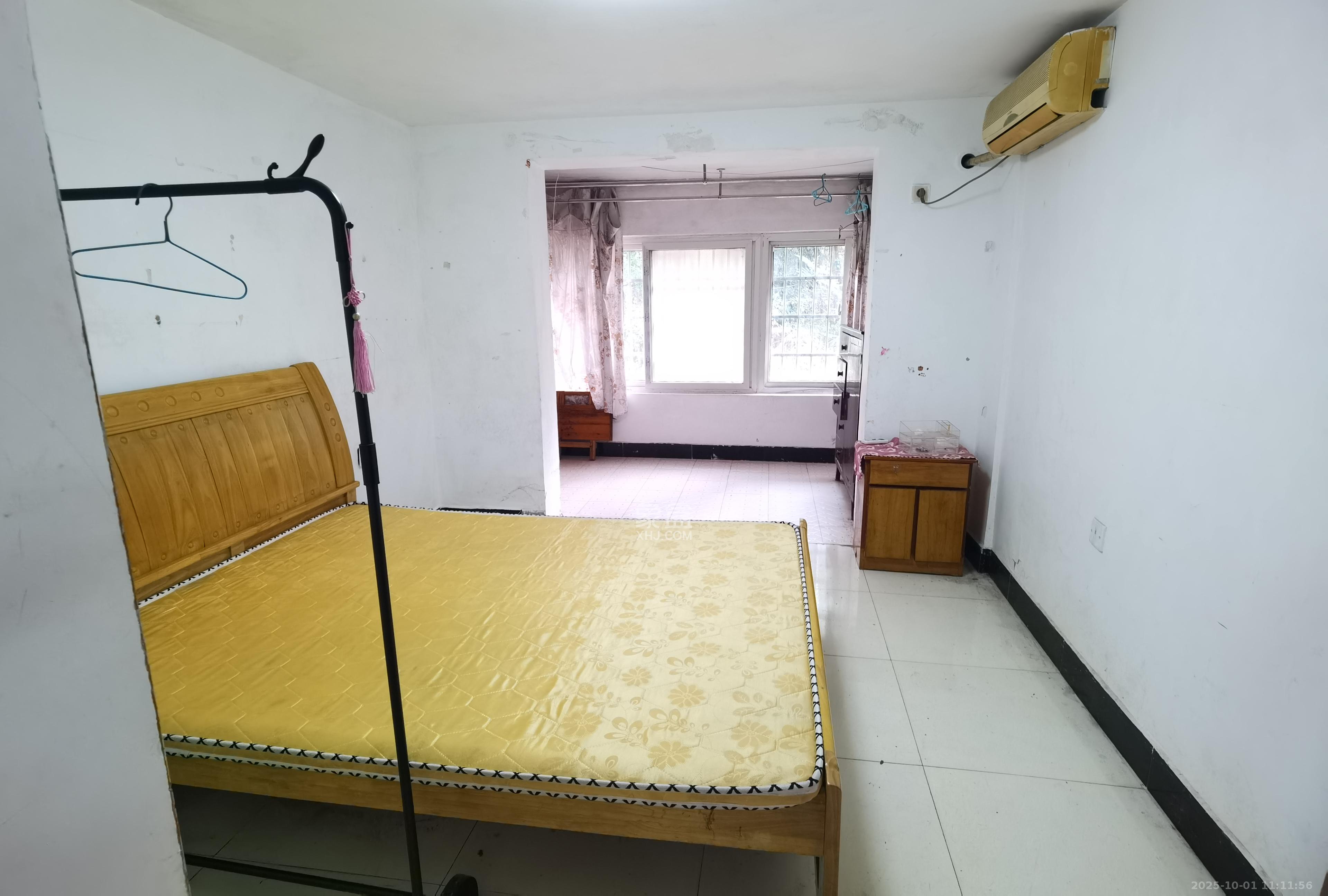 枫林美景 2室2厅1卫 1700.0元/月 枫林美景 2室2厅1卫 1700.0元/月室内图