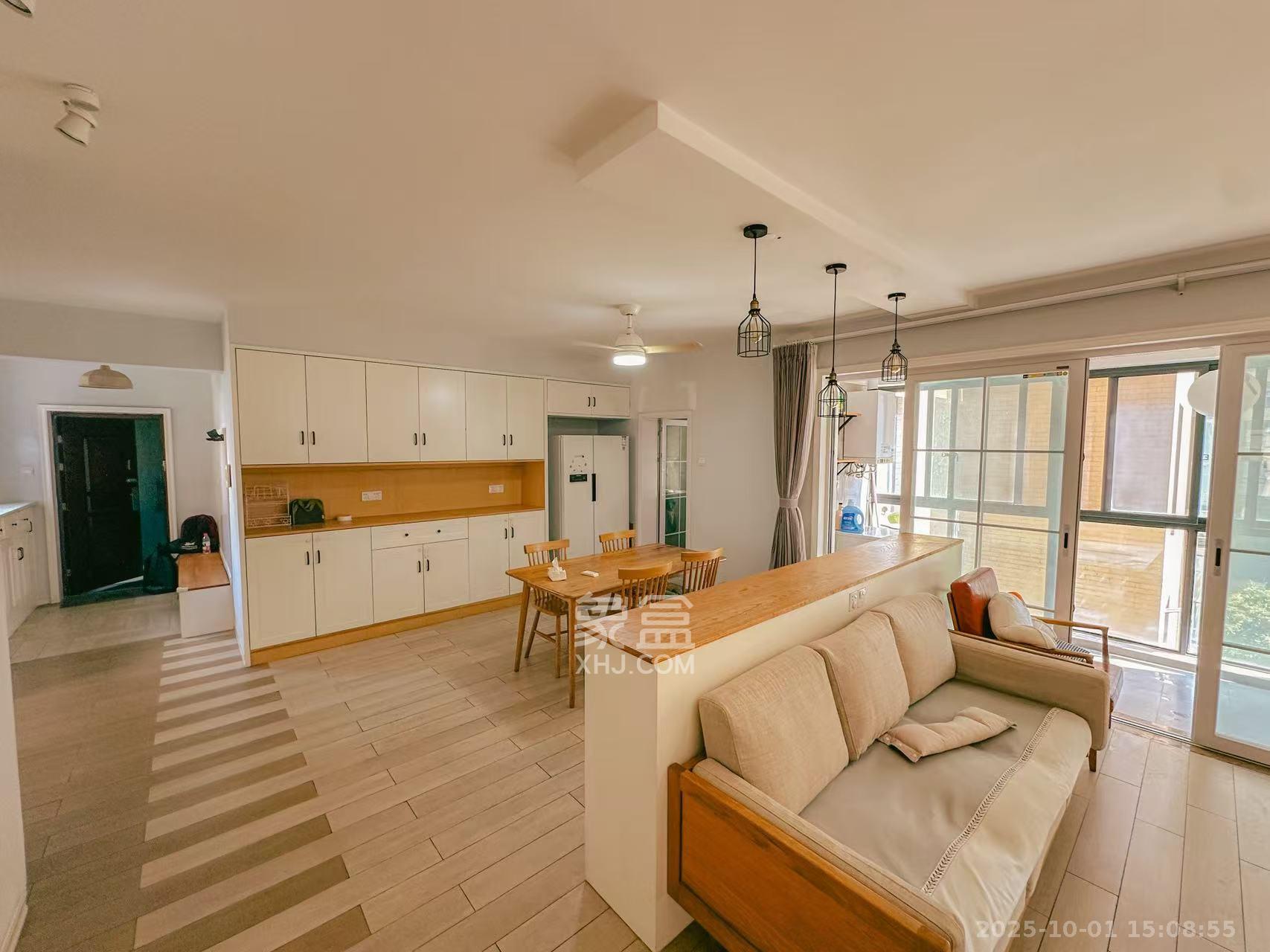 鑫远御文台一期 4室2厅2卫 3200.0元/月 鑫远御文台一期 4室2厅2卫 3200.0元/月室内图