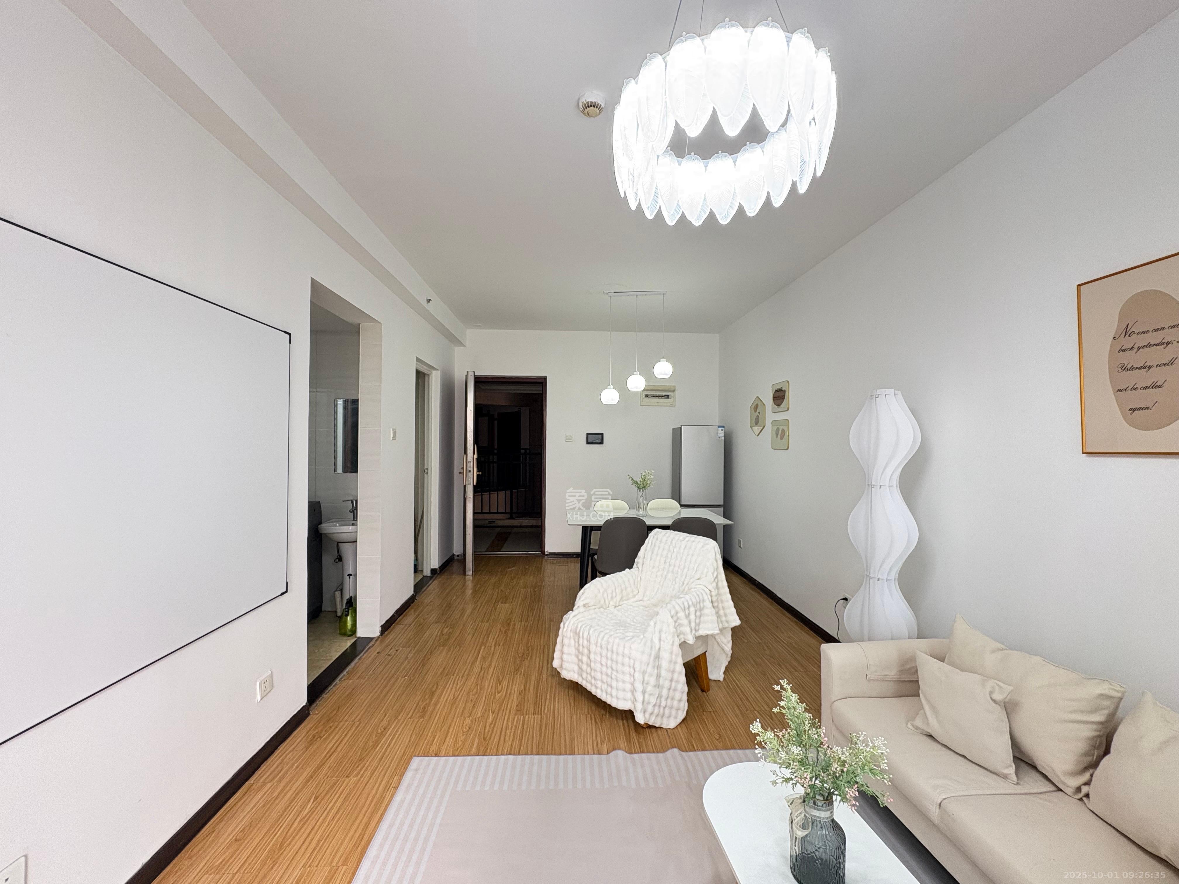 达美D6区 2室2厅1卫 2600.0元/月 达美D6区 2室2厅1卫 2600.0元/月室内图