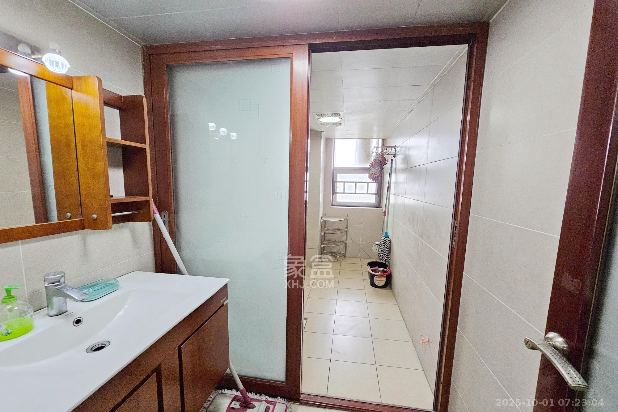 茂华国际湘 4室2厅3卫 4000.0元/月 茂华国际湘 4室2厅3卫 4000.0元/月室内图