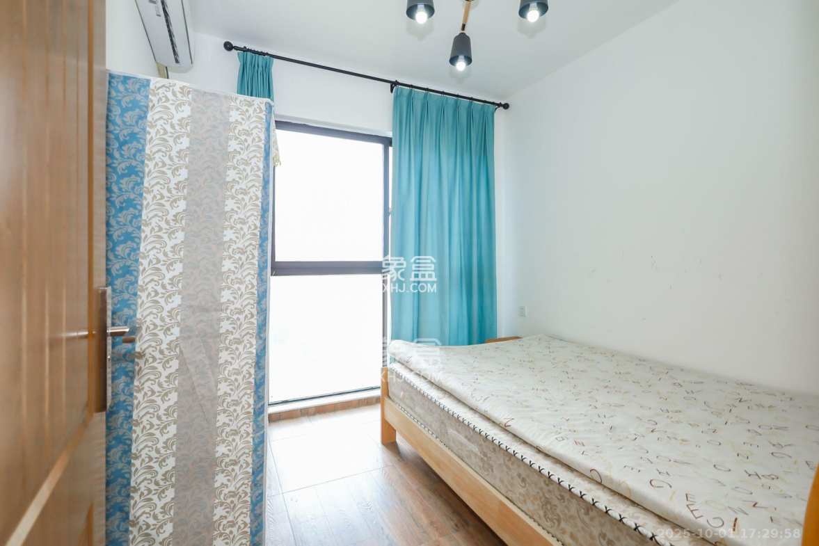 光明E城  1室0厅0卫    3250.0元/月 光明E城  1室0厅0卫    3250.0元/月室内图