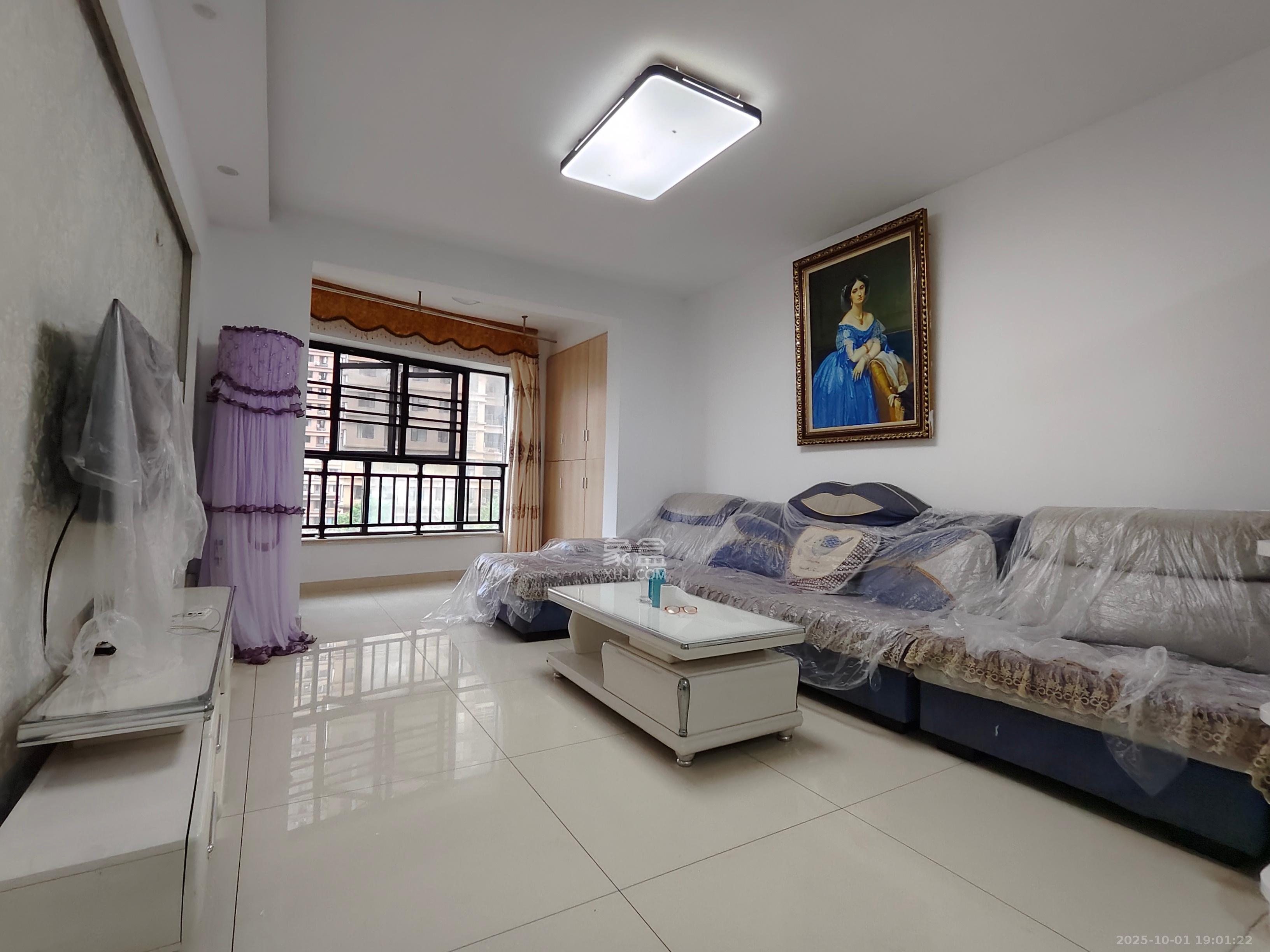 润和之悦(金泽园) 3室2厅1卫 1500.0元/月 润和之悦(金泽园) 3室2厅1卫 1500.0元/月室内图